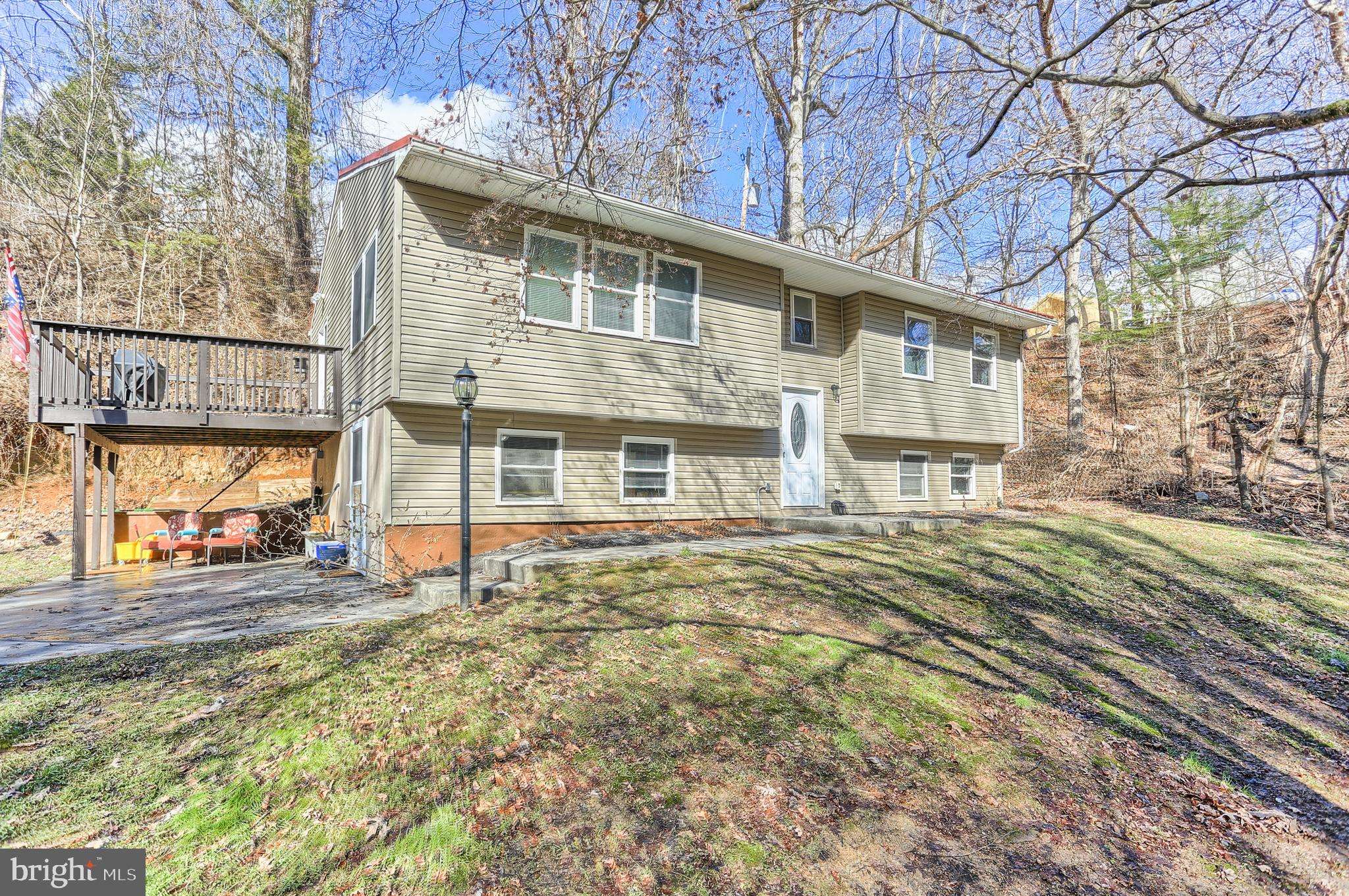 Delta, PA 17314,53 SASSAFRAS LN