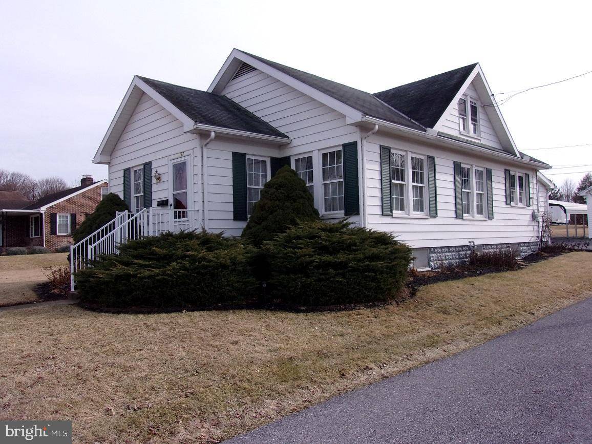 Greencastle, PA 17225,137 MAPLE AVE