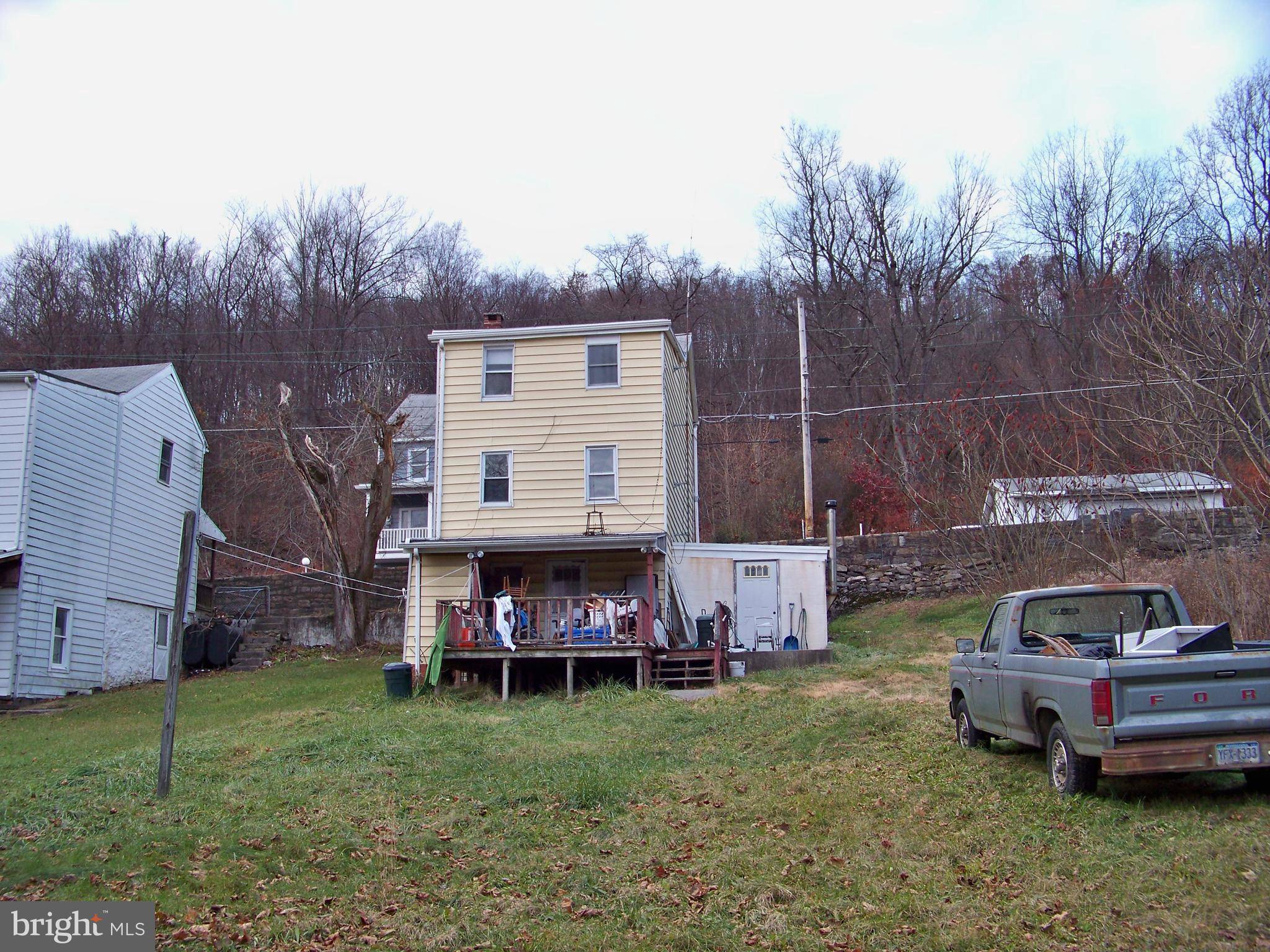 Lost Creek, PA 17946,529 MOUNT OLIVE