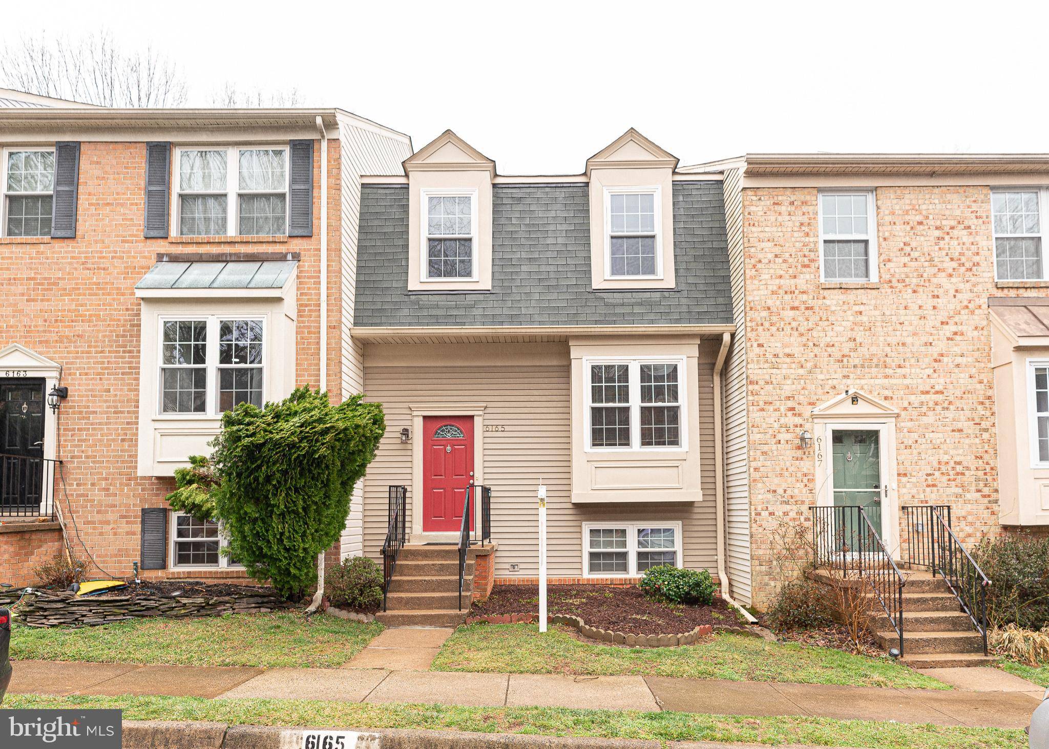 Springfield, VA 22152,6165 FOREST CREEK LN