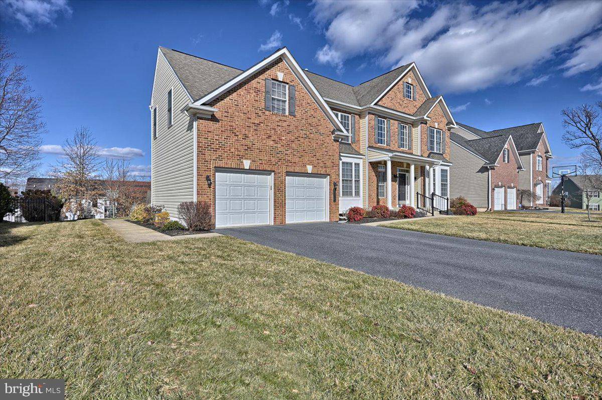 Mechanicsburg, PA 17055,4525 WOODS WAY