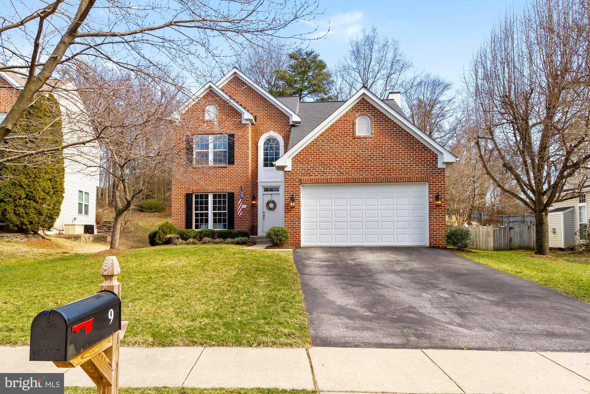 Severna Park, MD 21146,9 WOODBENT DR