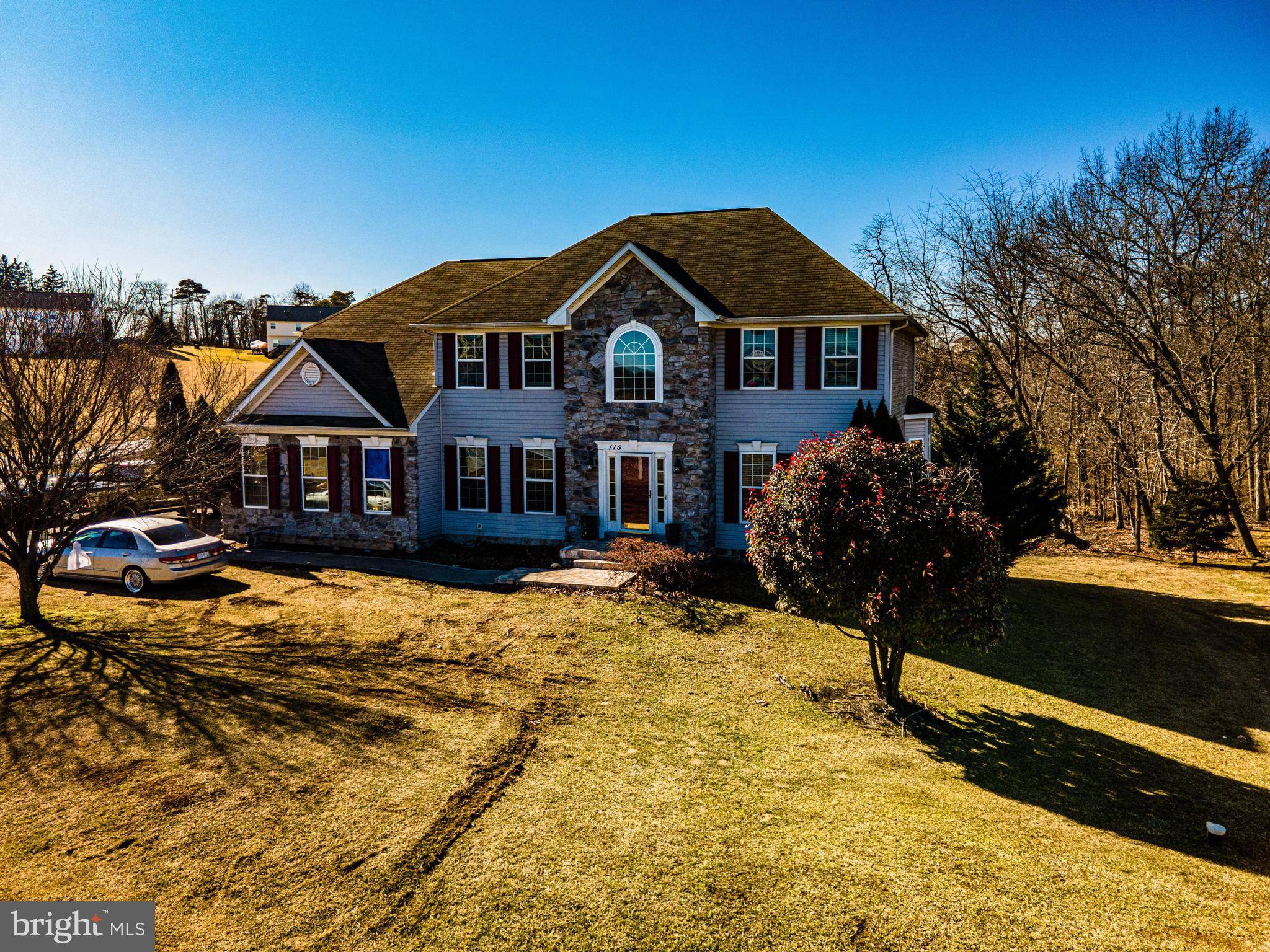 Falling Waters, WV 25419,115 DREWERY LN