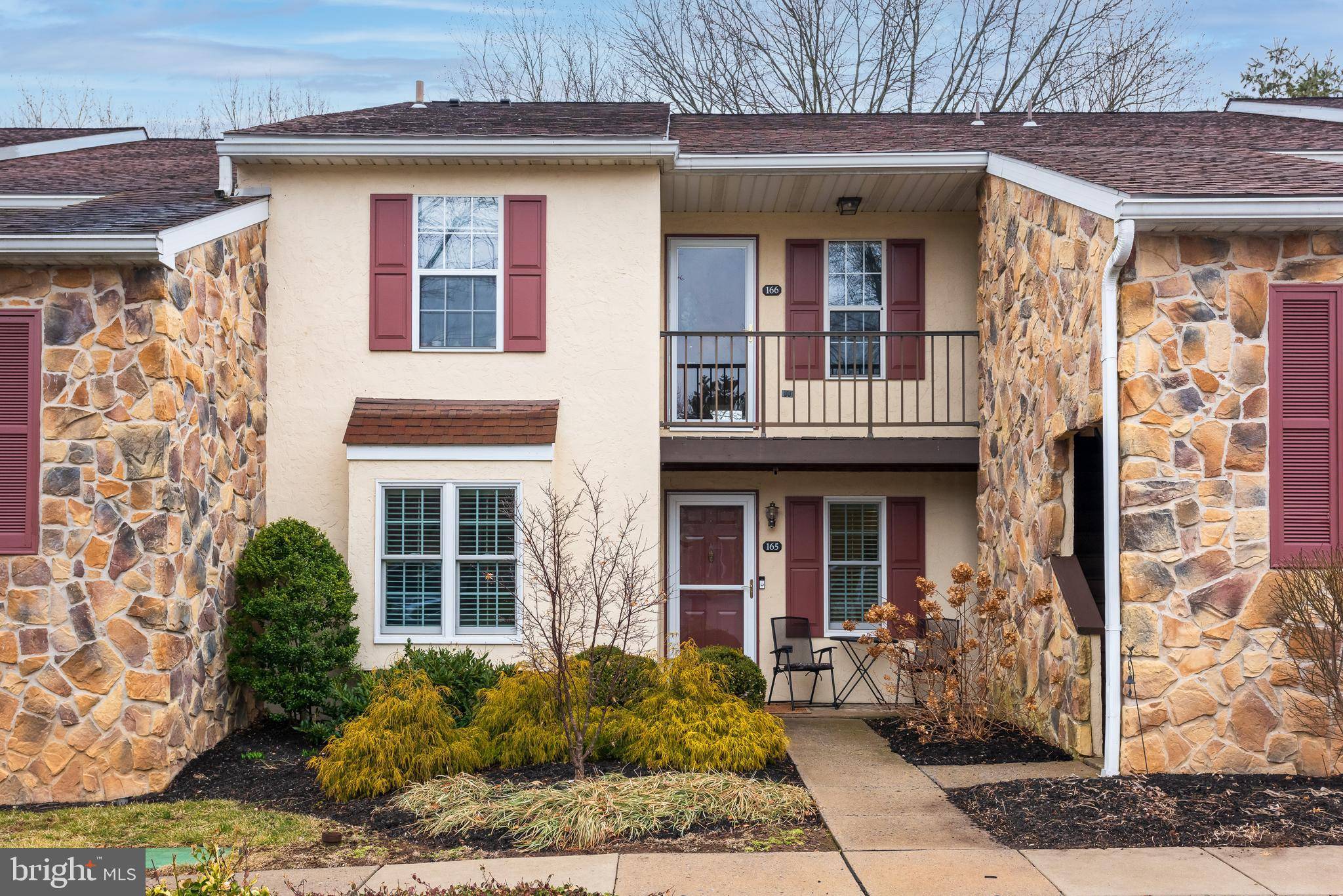 Chesterbrook, PA 19087,165 VALLEY STREAM CIR