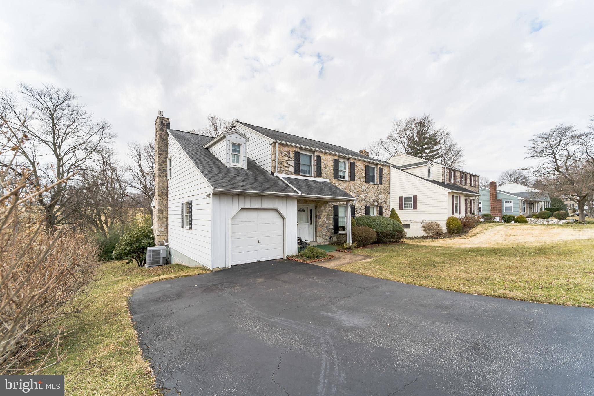 Springfield, PA 19064,355 HEMLOCK LN