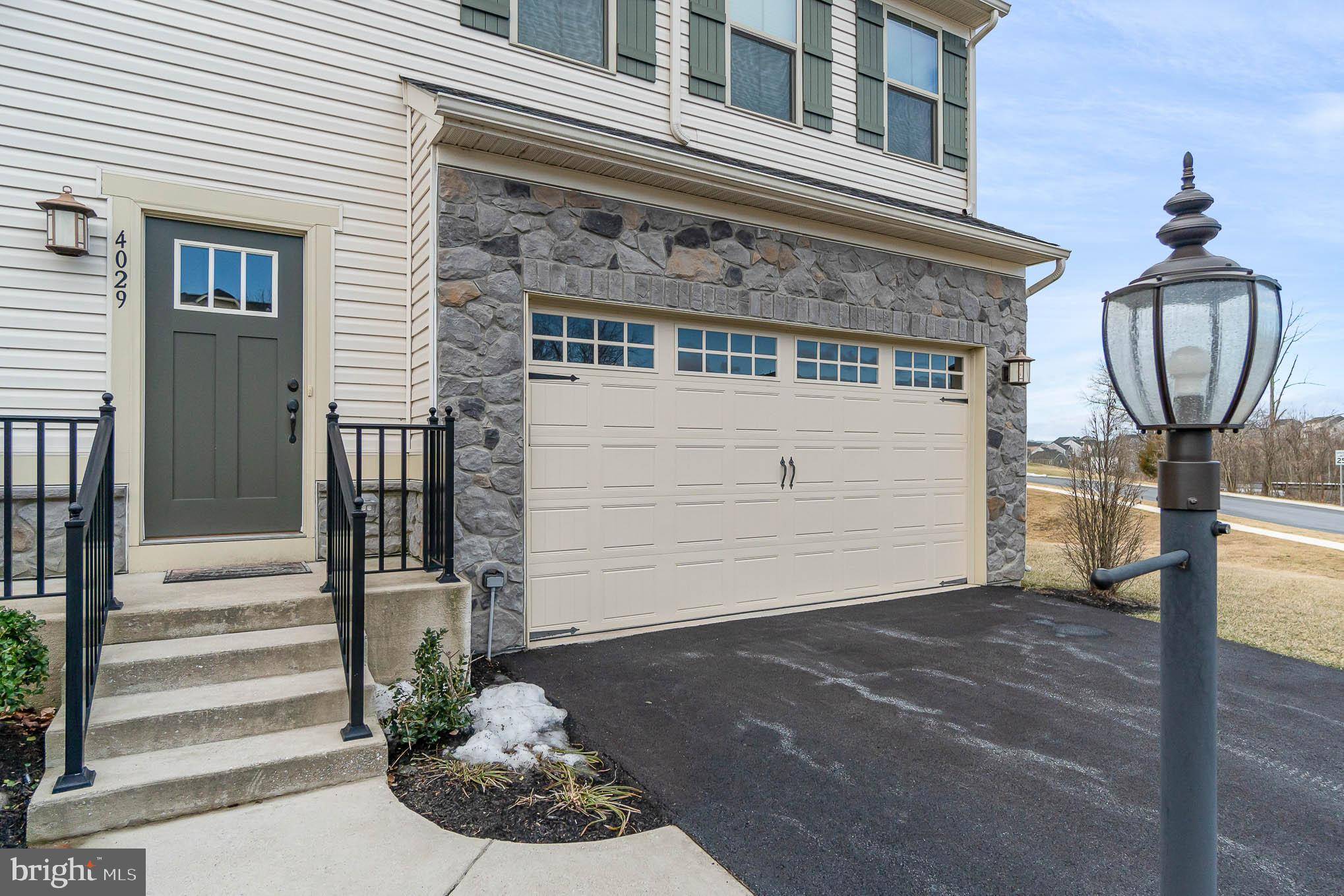 Harrisburg, PA 17112,4029 SILVER CHARM CT