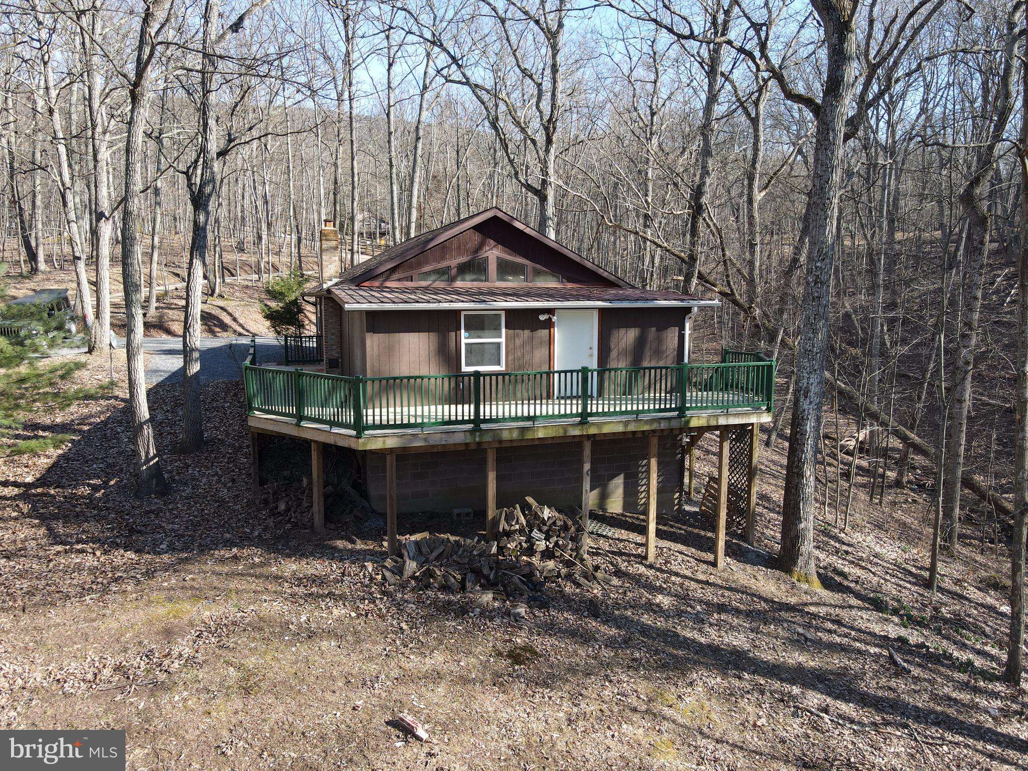 Berkeley Springs, WV 25411,118 HARMONY WAY