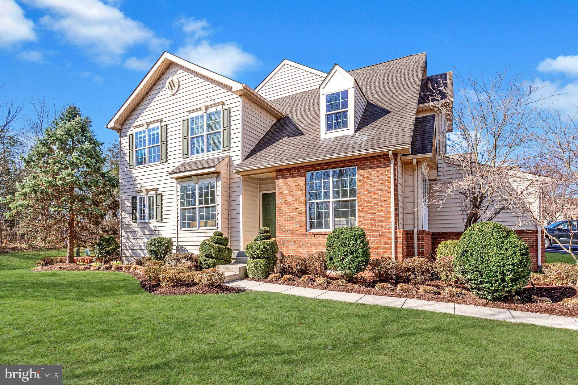 Ashburn, VA 20147,43265 SOMERSET HILLS TER