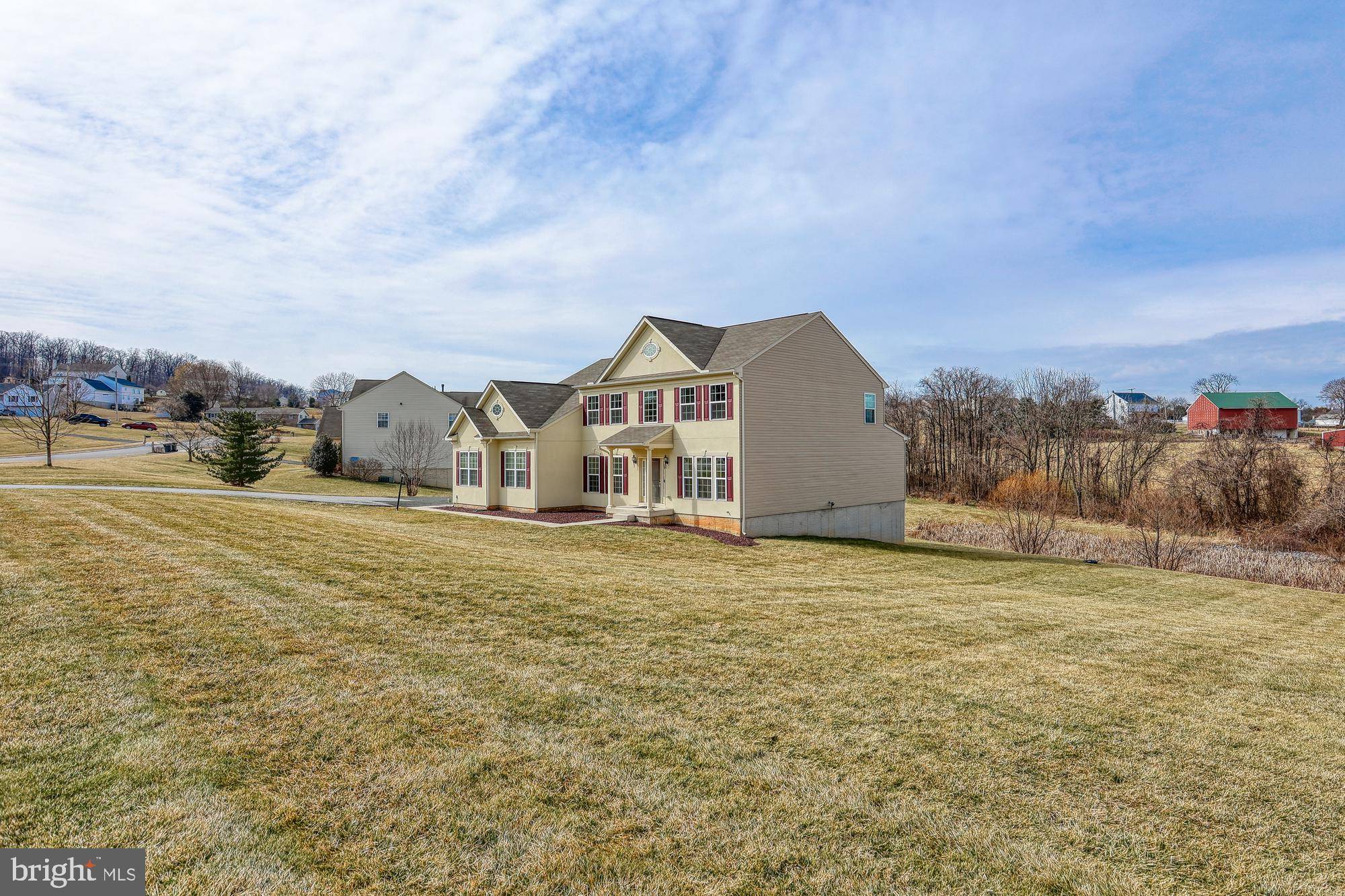 York, PA 17406,30 SHIRE LN