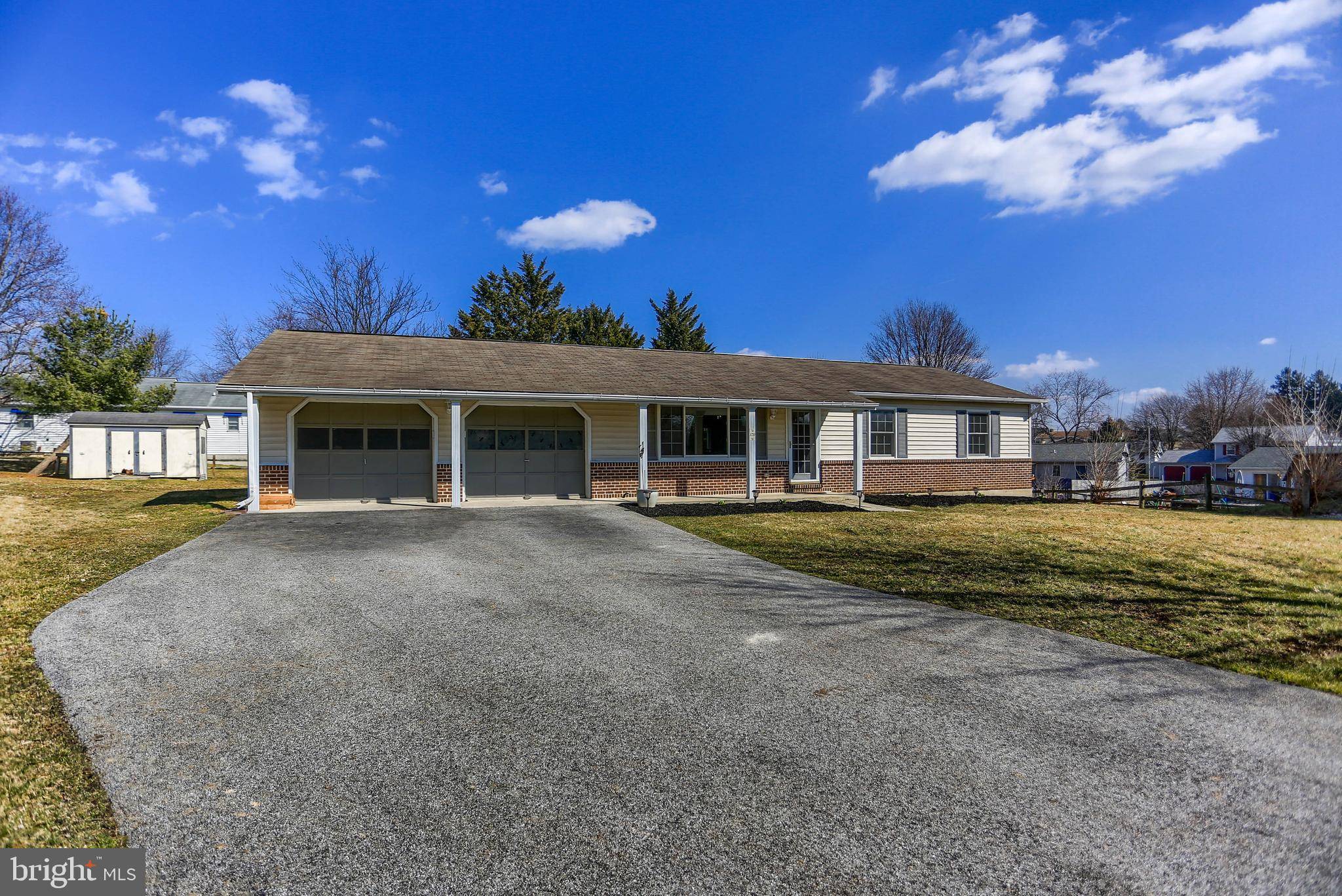 Hanover, PA 17331,170 WINDSOR CT