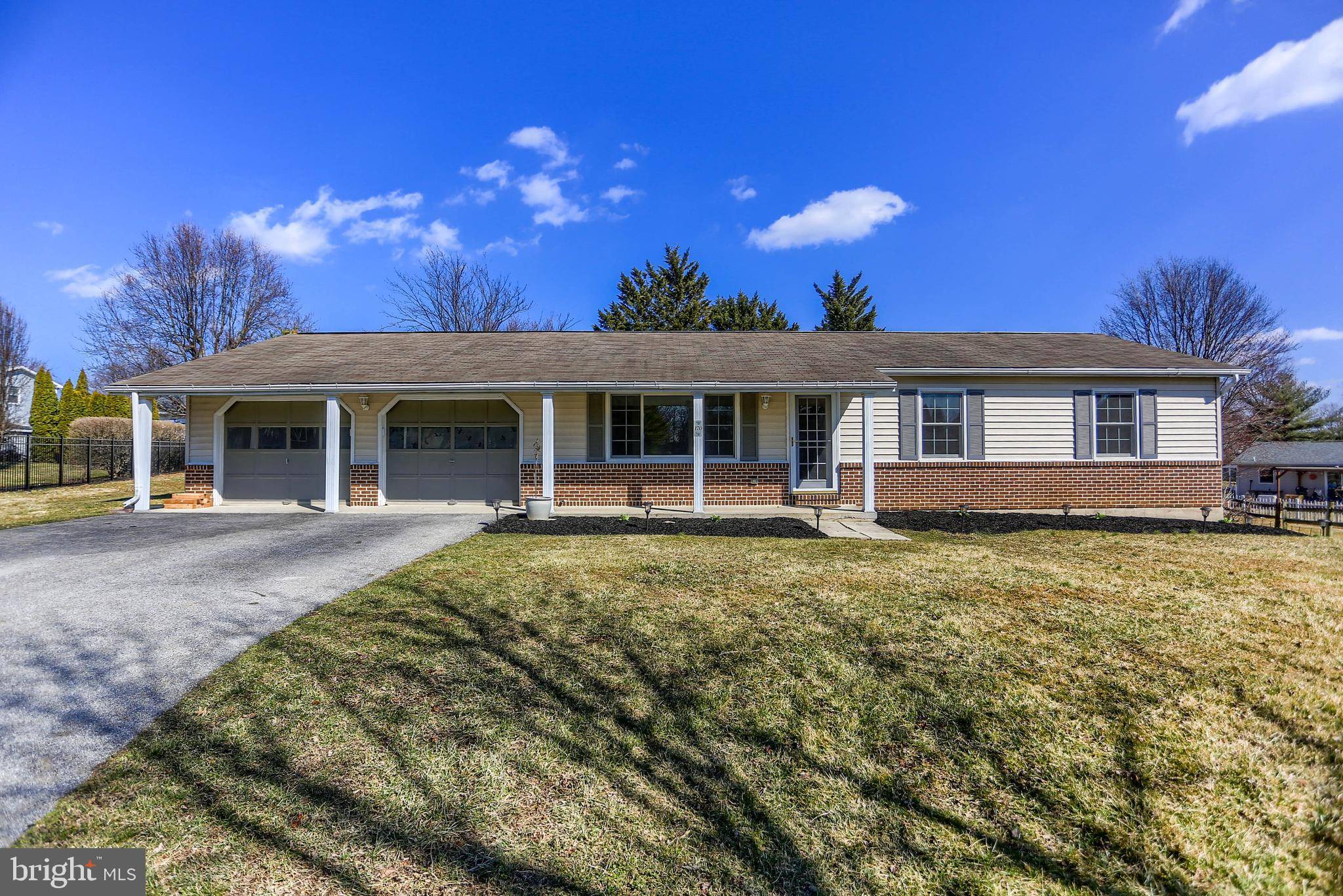 Hanover, PA 17331,170 WINDSOR CT