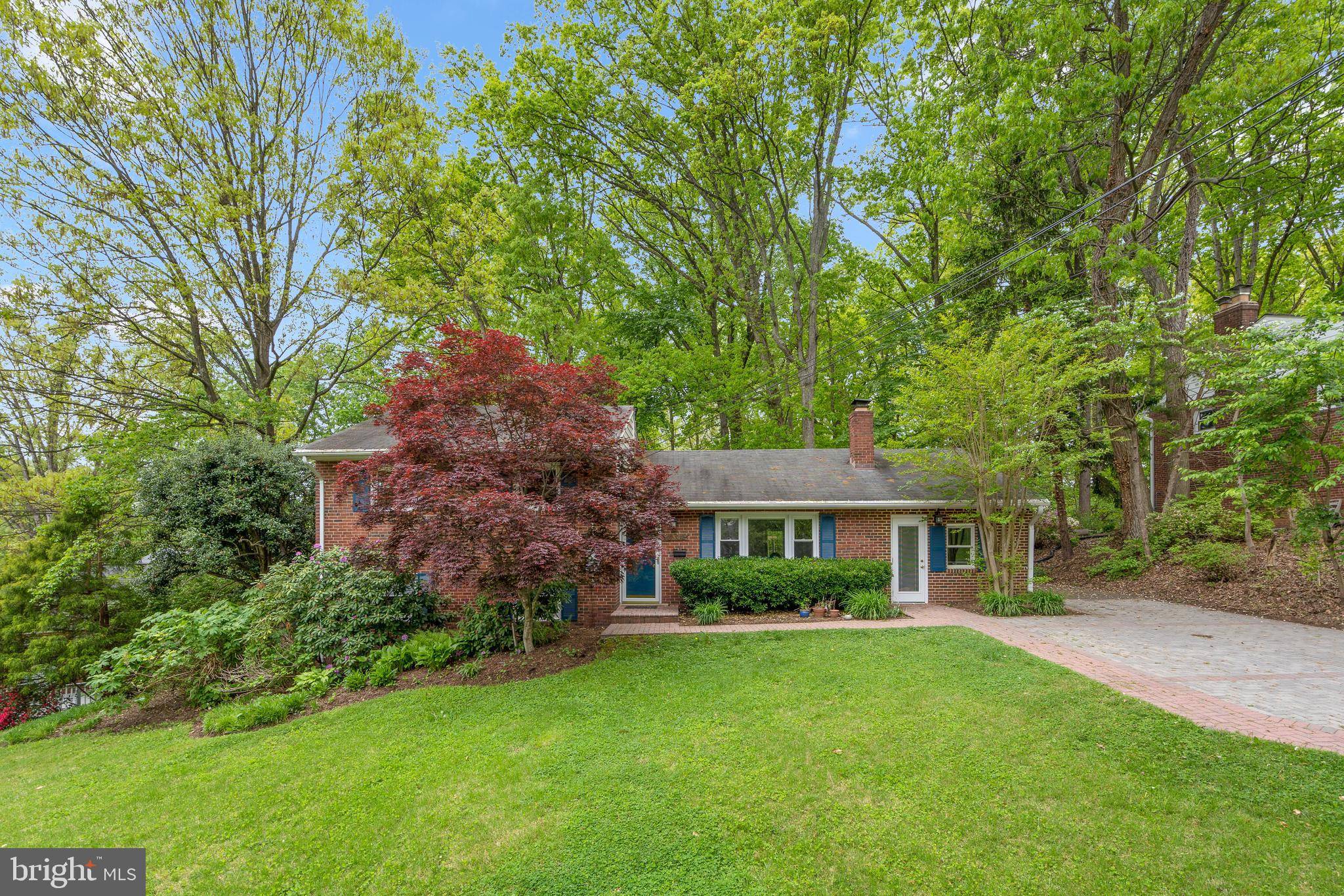 Falls Church, VA 22044,6341 CAROLYN DR