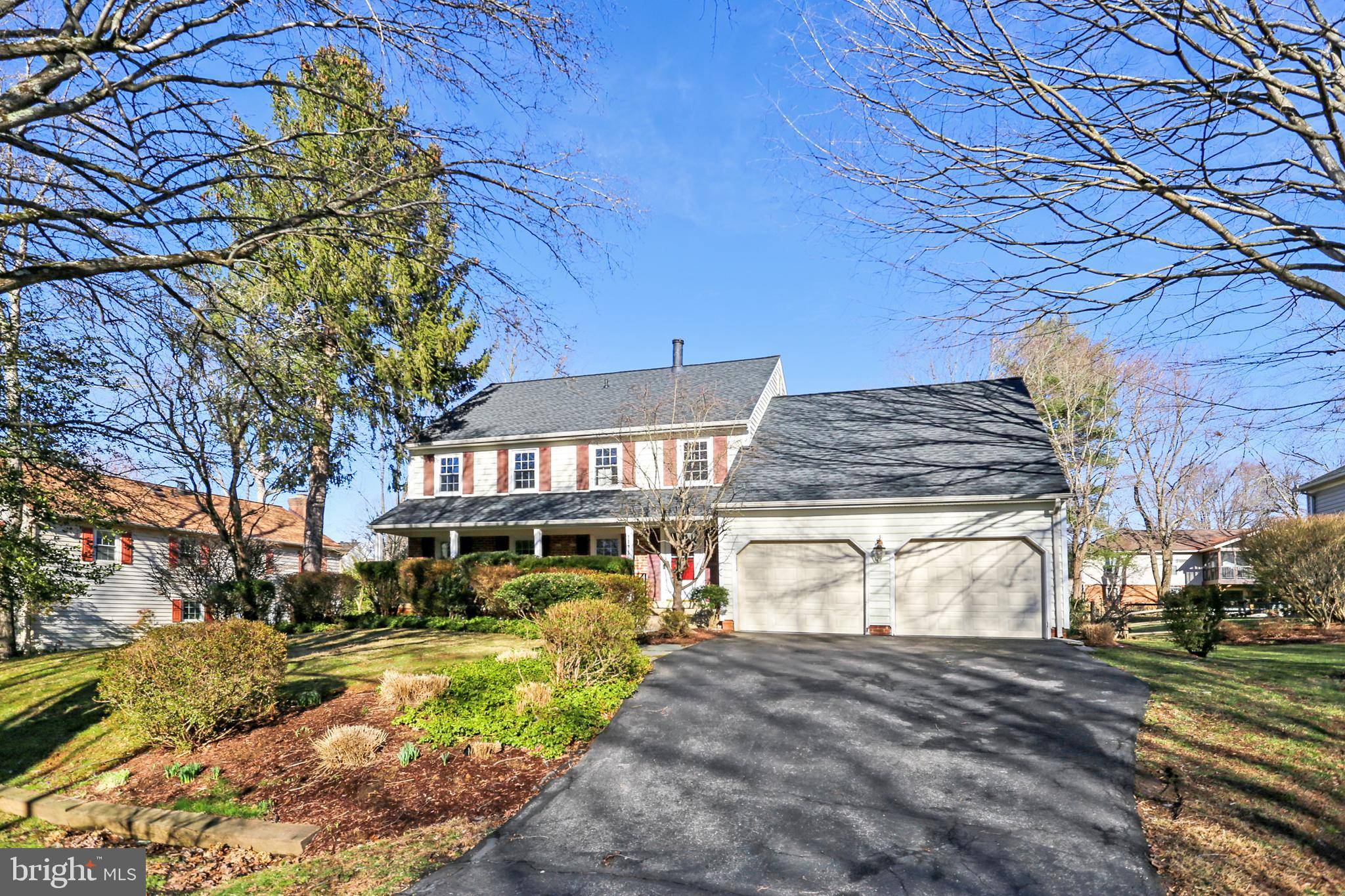 Potomac, MD 20854,12413 GOLDFINCH CT