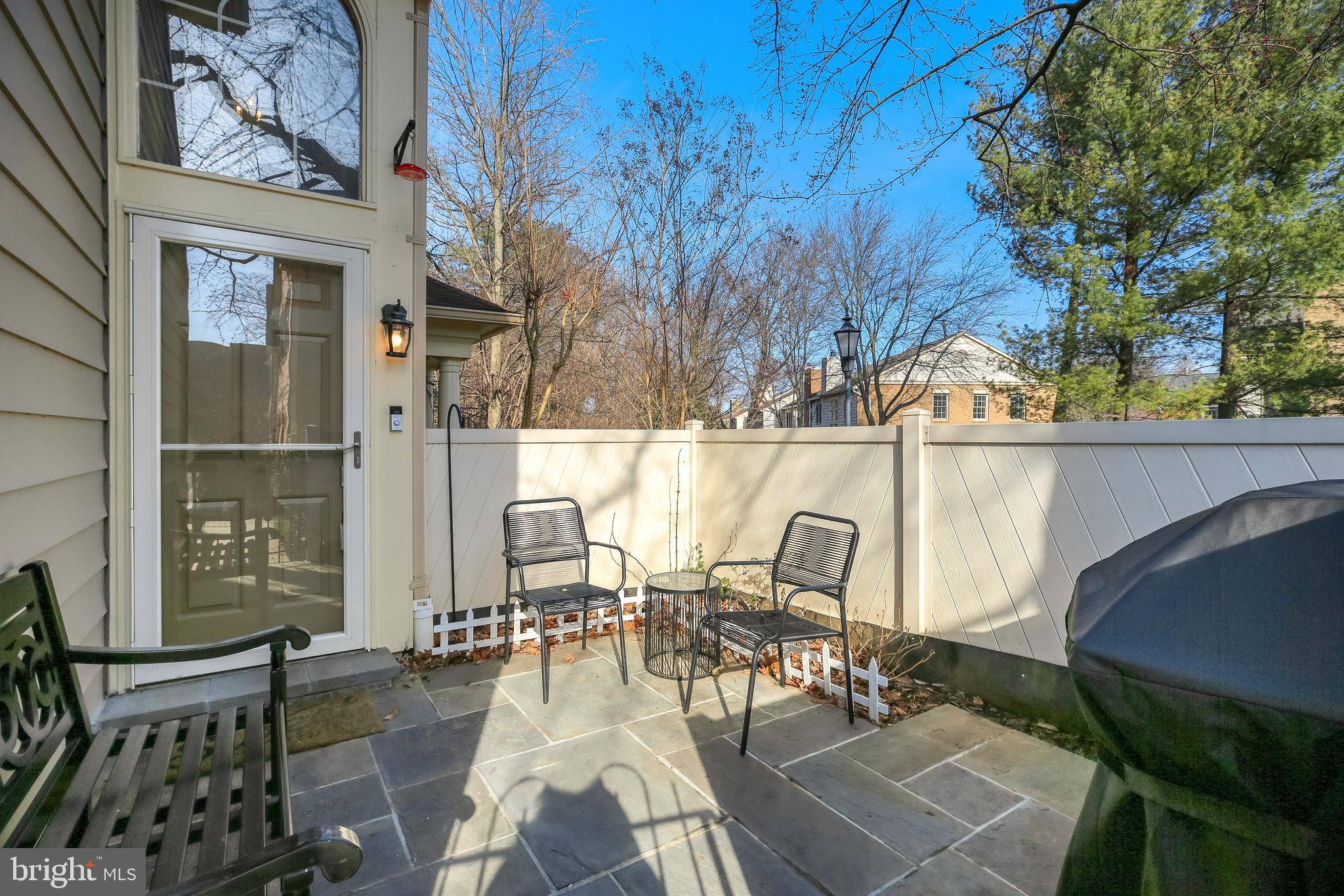 North Bethesda, MD 20852,5817 LINDEN SQUARE CT #54