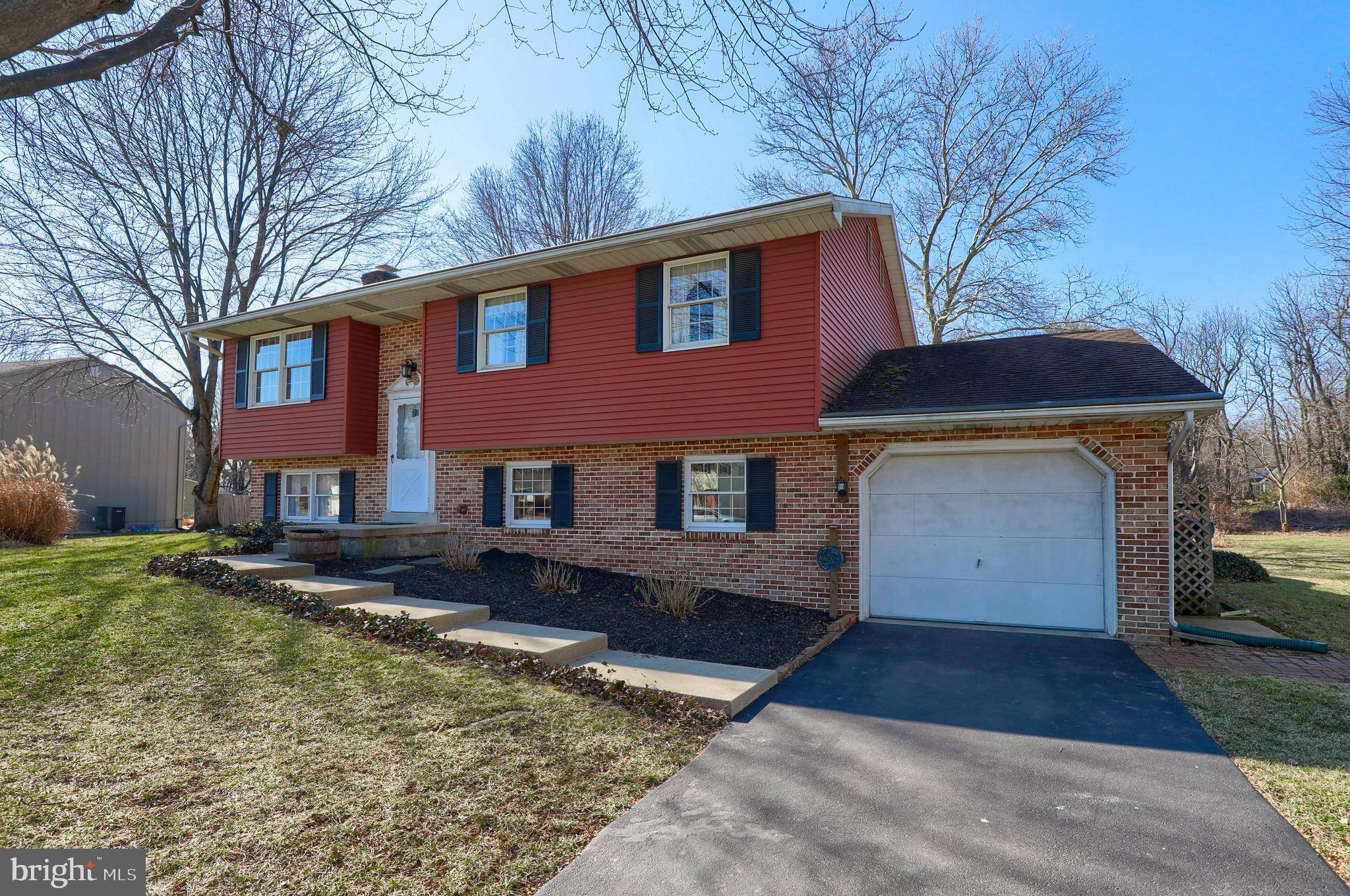 Landisville, PA 17538,1556 DUFF LAND DR