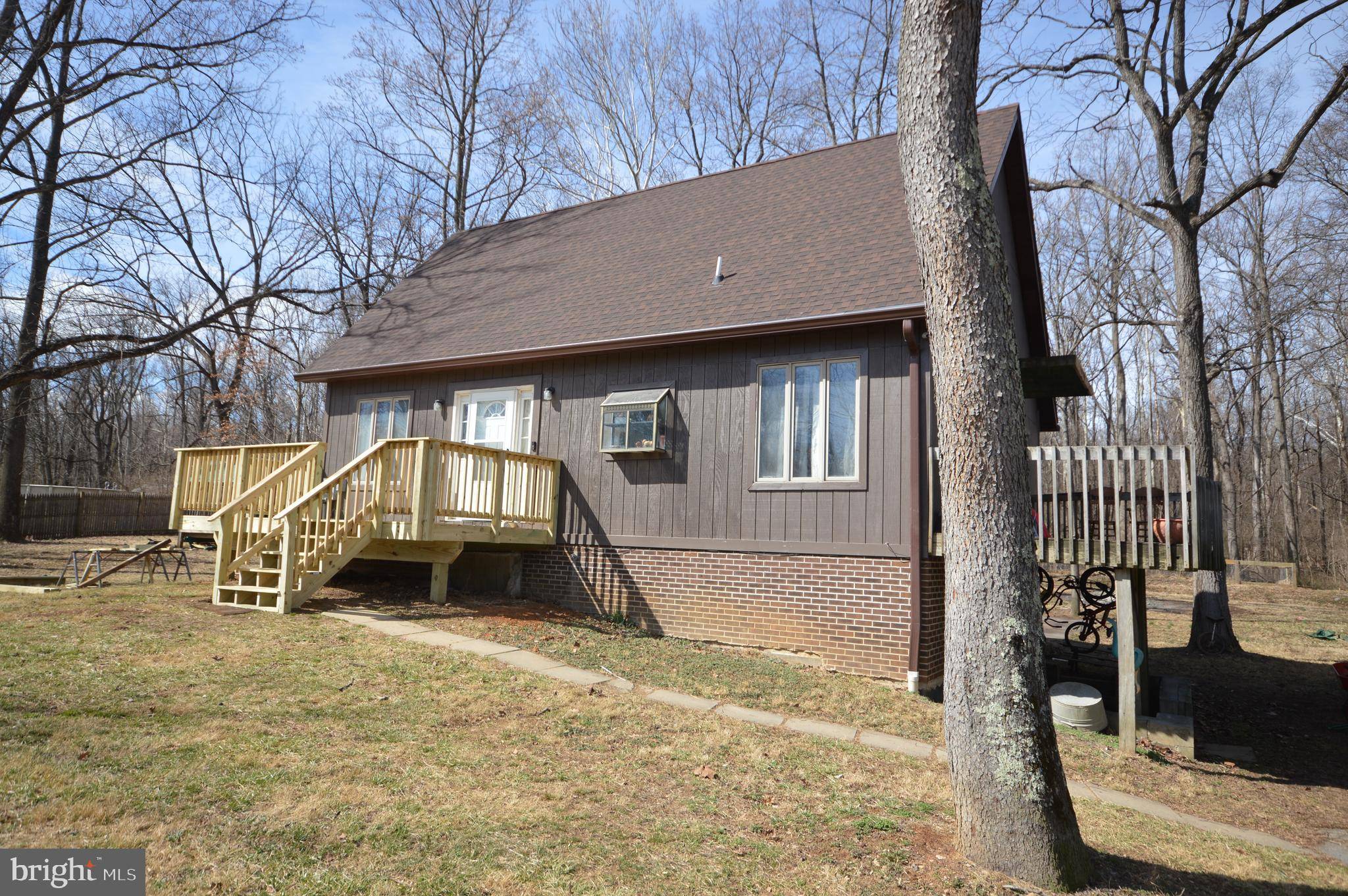 Bunker Hill, WV 25413,363 FRONTIER DR