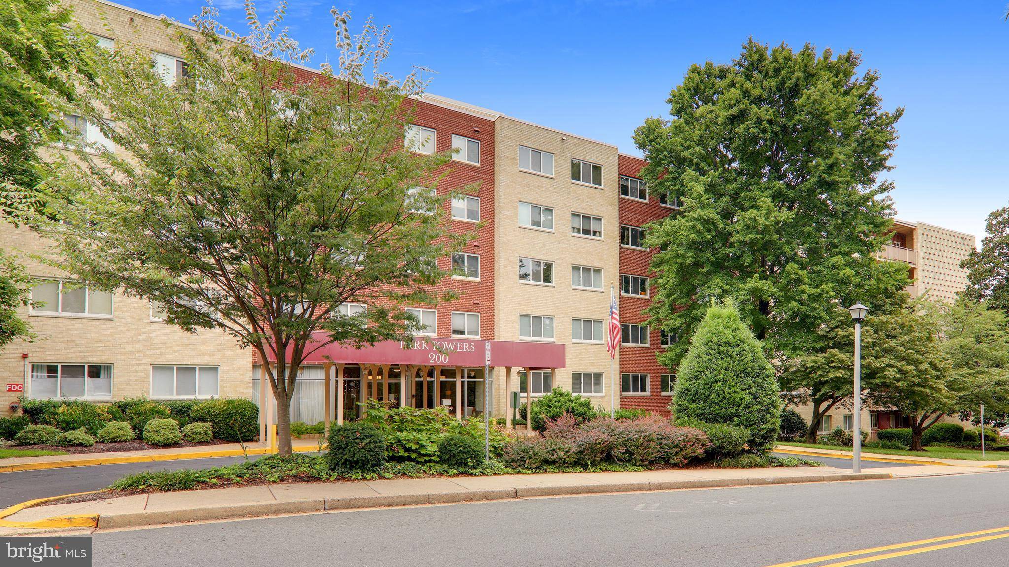 Falls Church, VA 22046,200 N MAPLE AVE #410