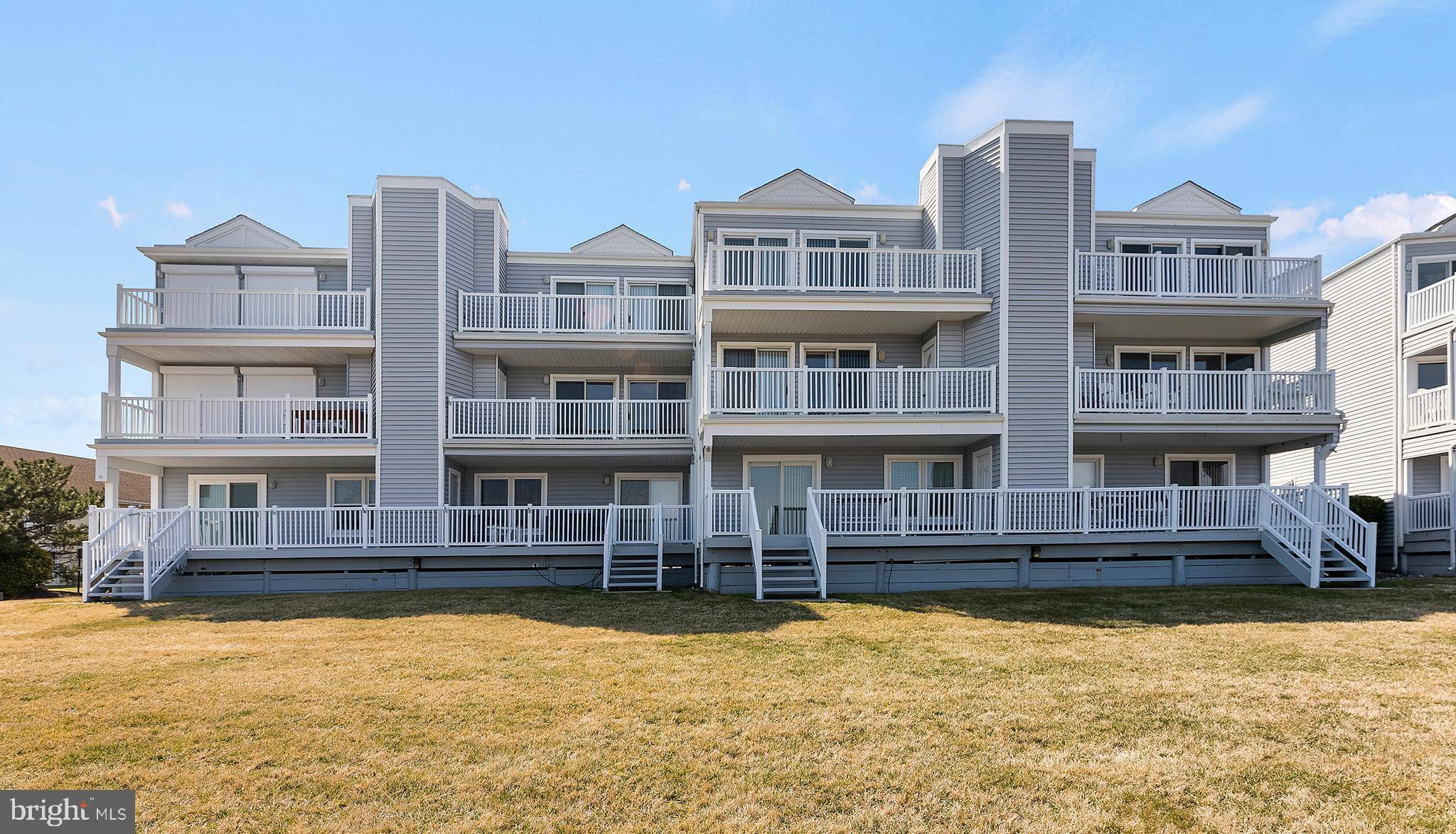 North Wildwood, NJ 08260,400 MARINA CT E #110C