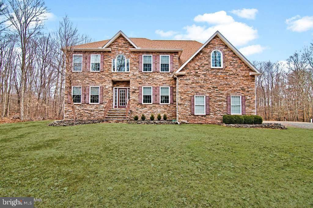 Bear Creek, PA 18602,438 BUCK RIVER