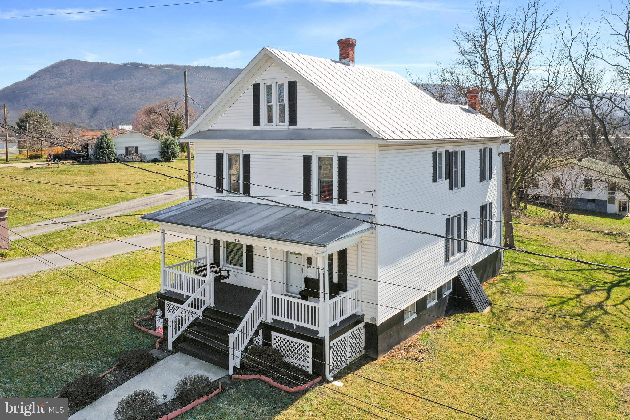 Strasburg, VA 22657,388 ZEA ST