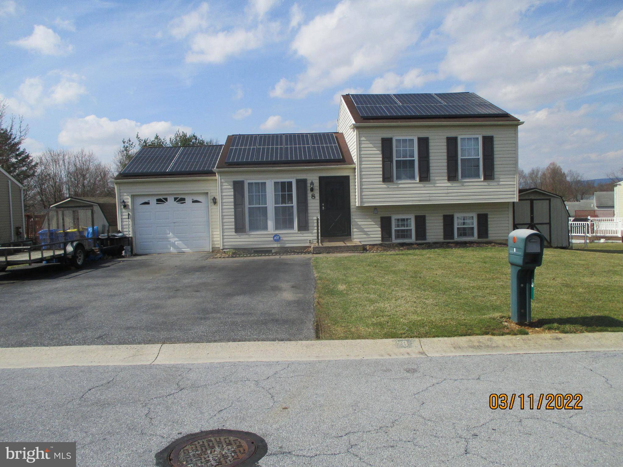 Mechanicsburg, PA 17050,8 COTTAGE CT