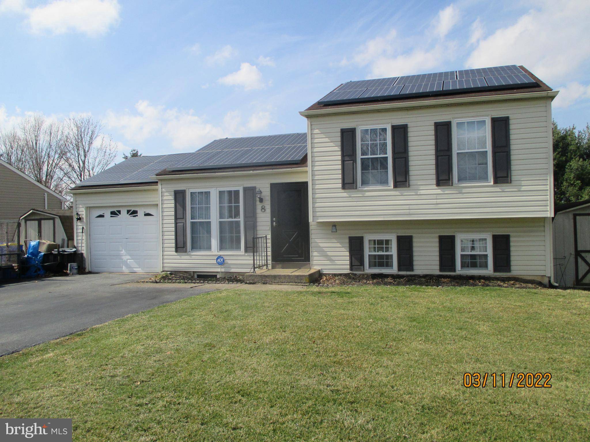 Mechanicsburg, PA 17050,8 COTTAGE CT