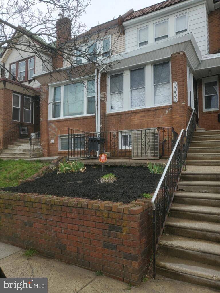 Philadelphia, PA 19141,6030 N CAMAC ST