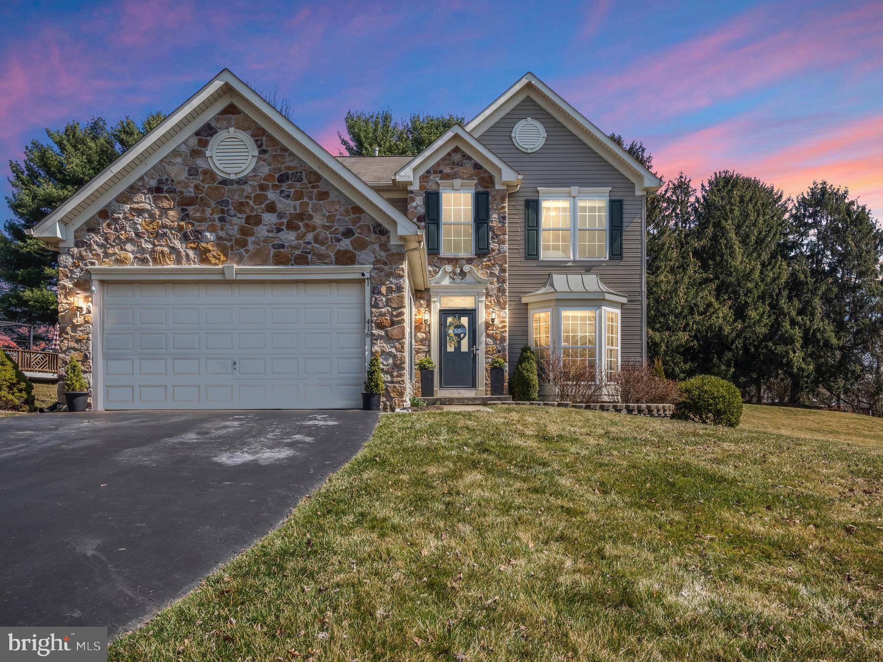 Coatesville, PA 19320,416 FLAGSTONE CIR