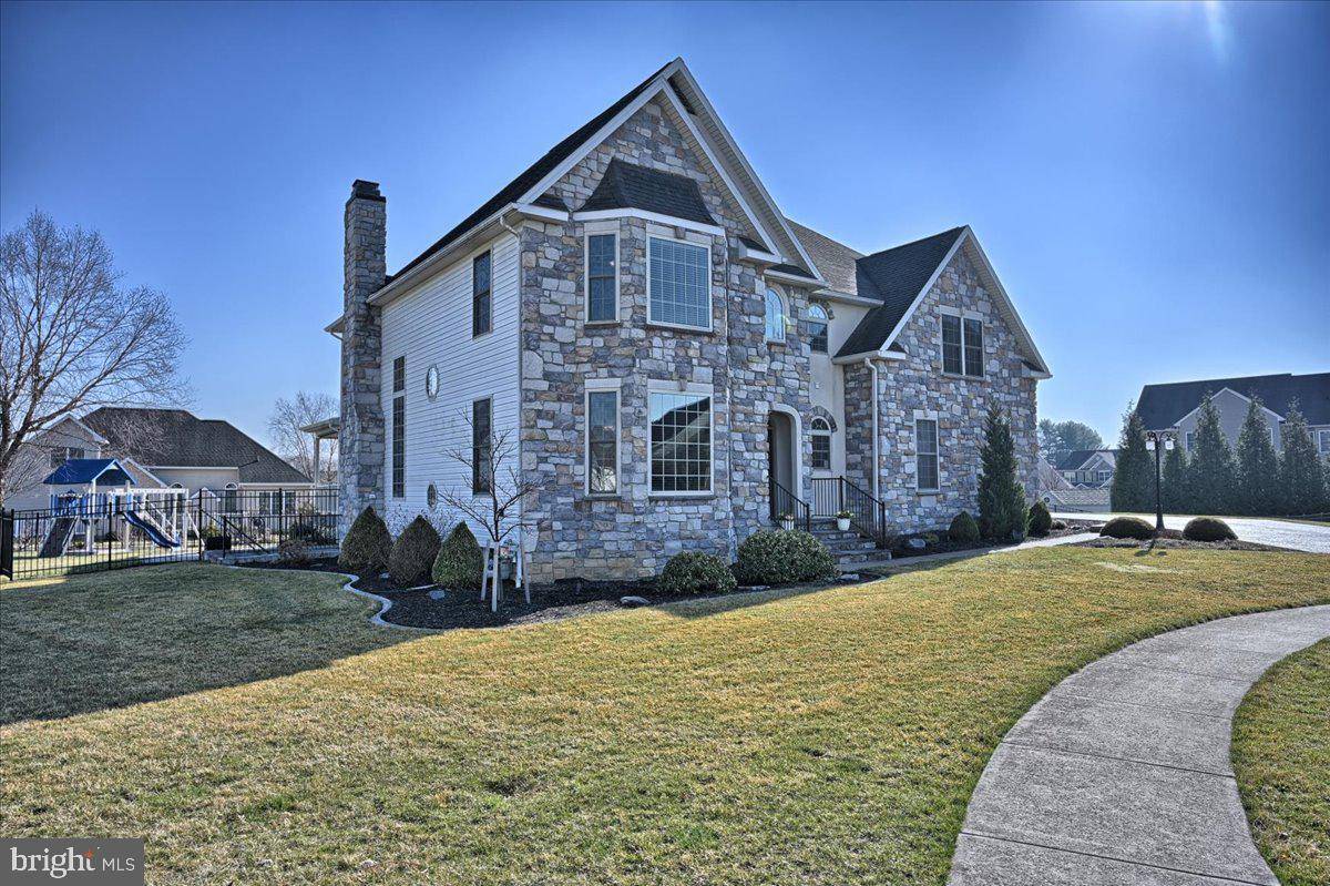 Mechanicsburg, PA 17050,11 SPRING VIEW CT