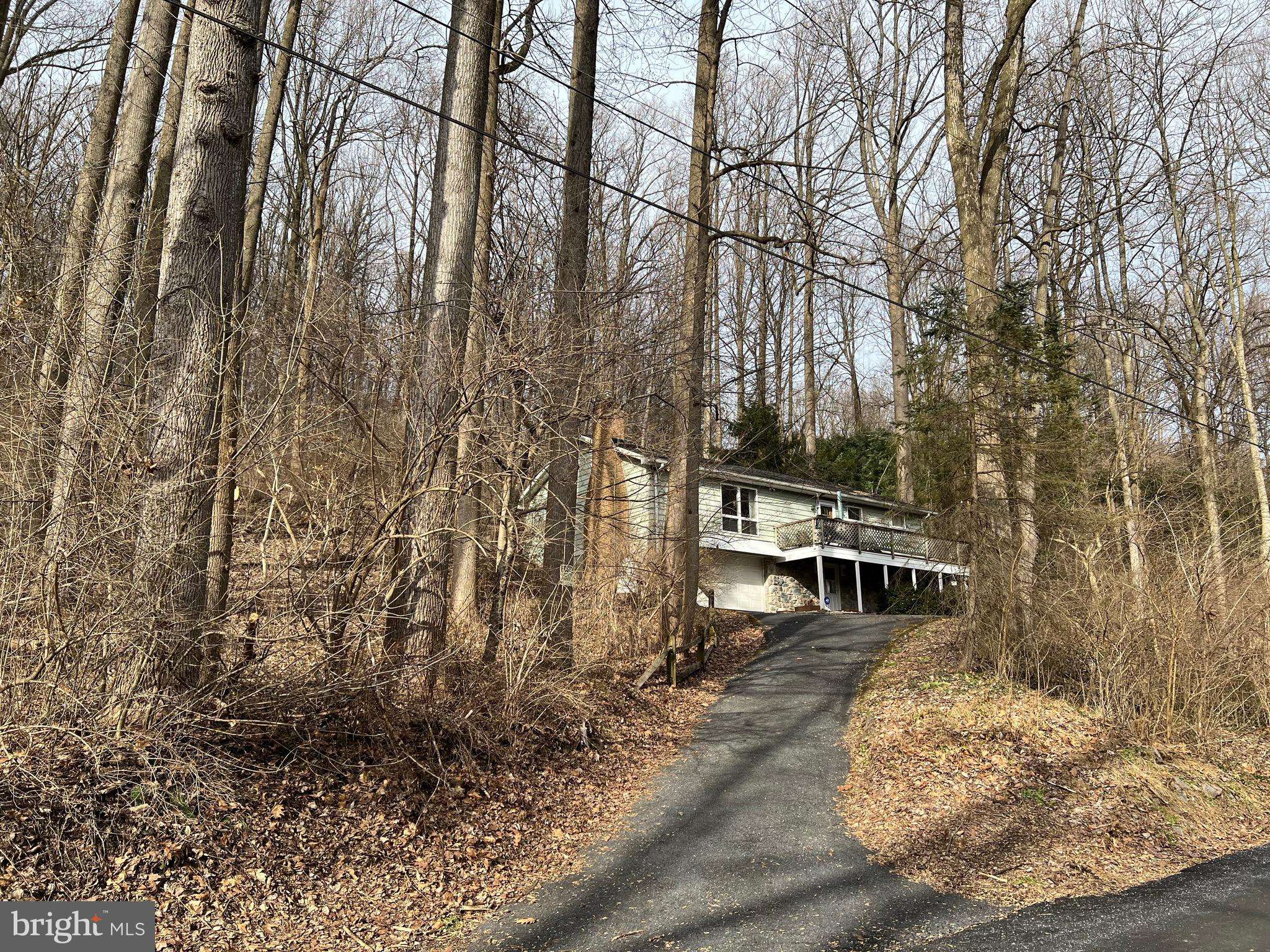 Mohnton, PA 19540,318 WITMER RD