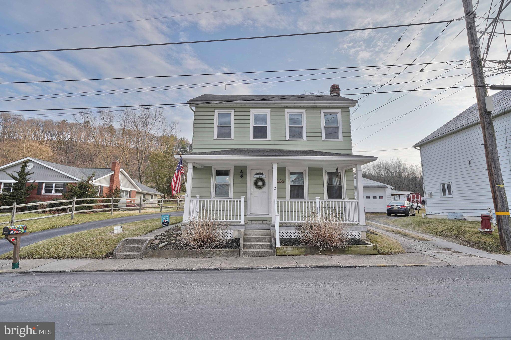 Lenhartsville, PA 19534,2 CHESTNUT ST