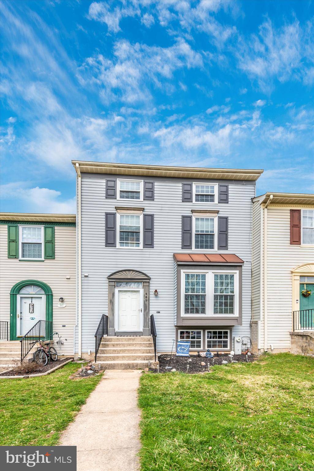 Westminster, MD 21158,489 LAKES CT