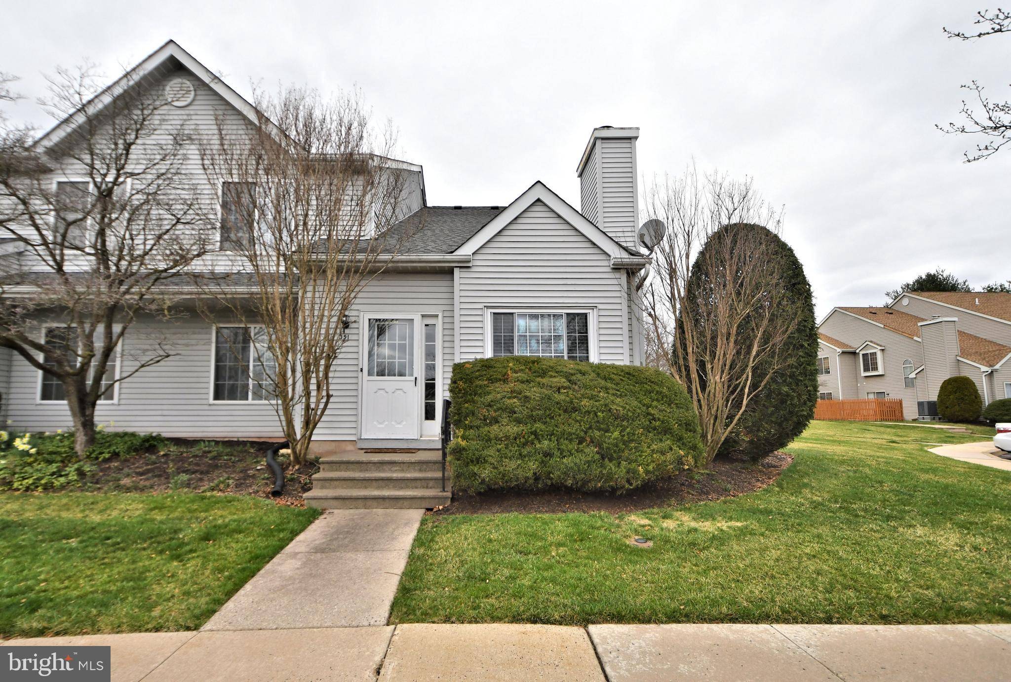 Harleysville, PA 19438,351 PONDVIEW DR