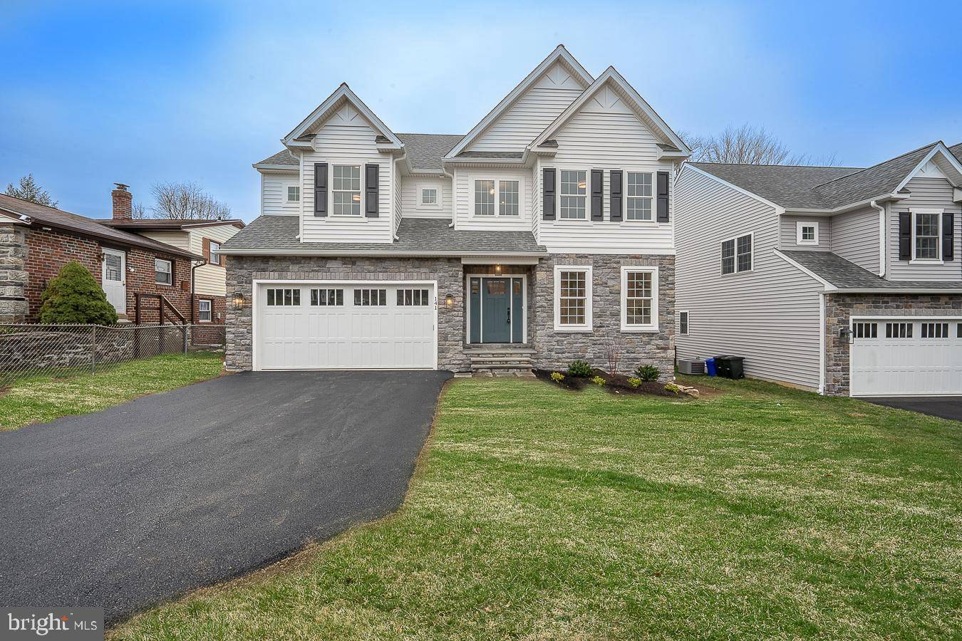 Havertown, PA 19083,141 GREENBRIAR LN