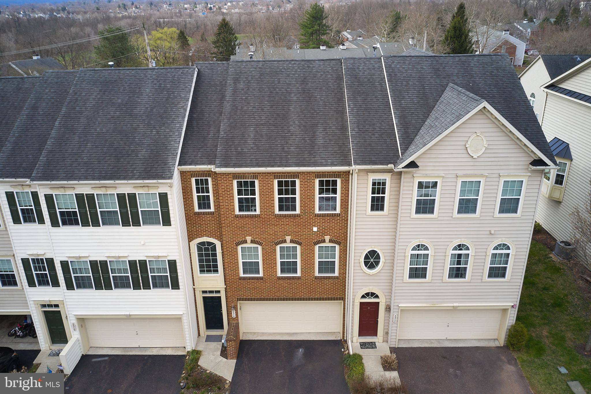 Phoenixville, PA 19460,3318 ELLINGTON LN