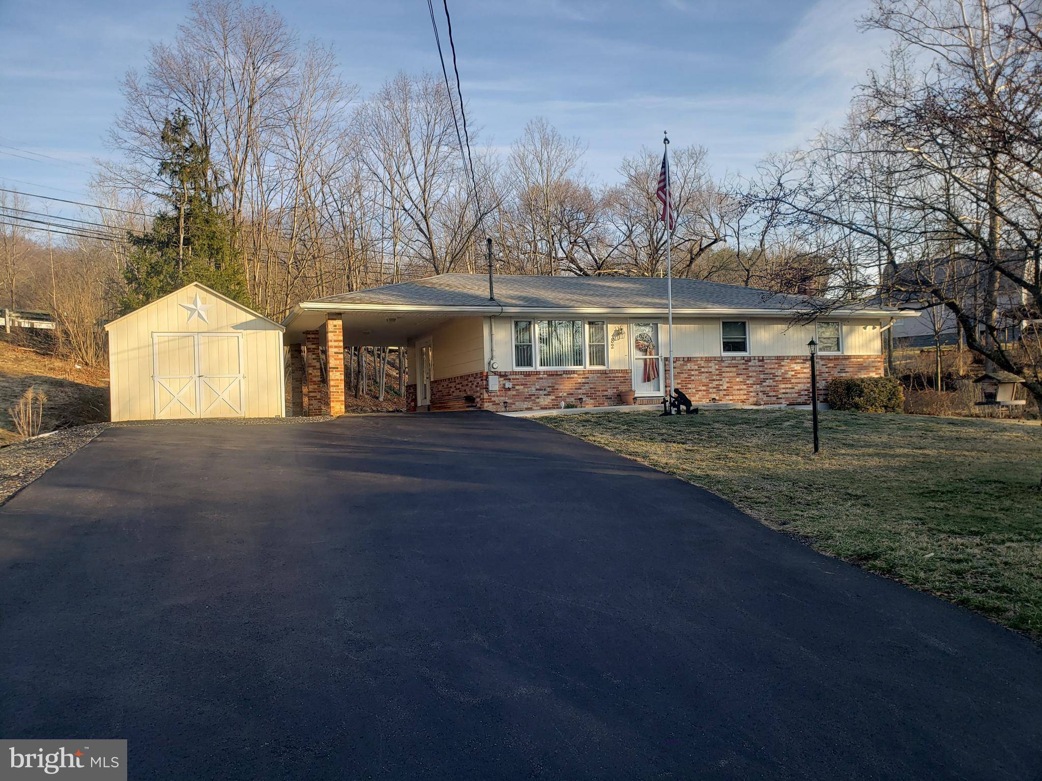 Ridgeley, WV 26753,82 W JOY DR