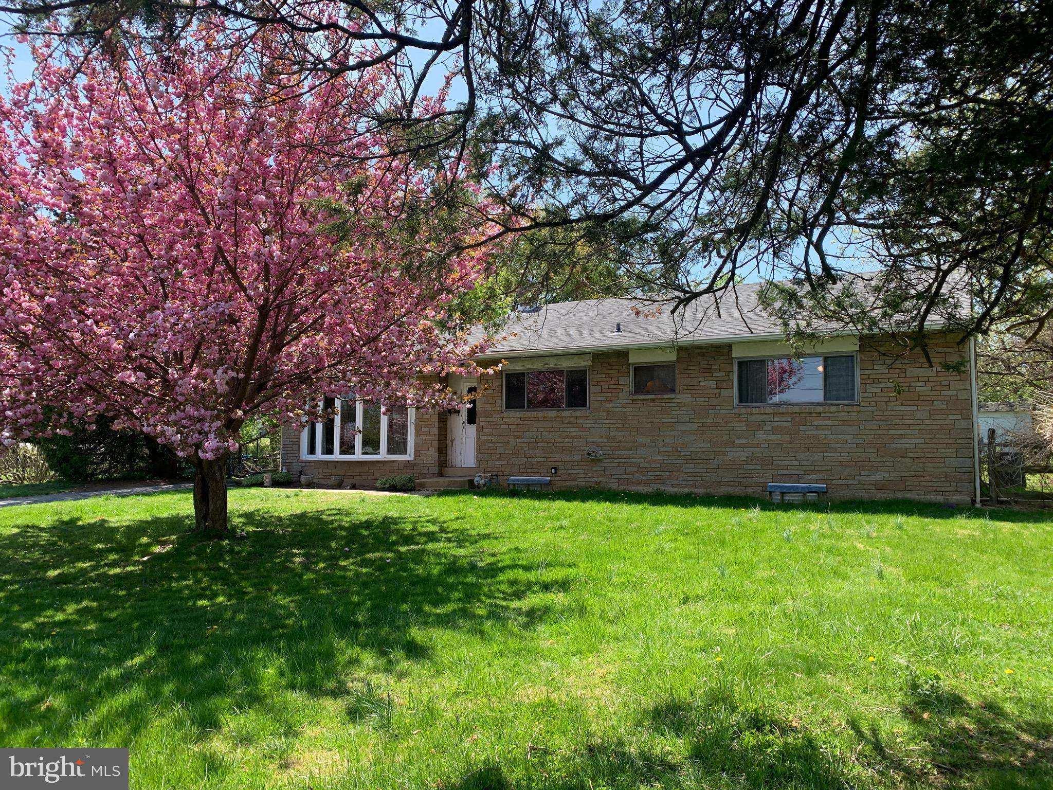 Broomall, PA 19008,2024 S PARK WAY