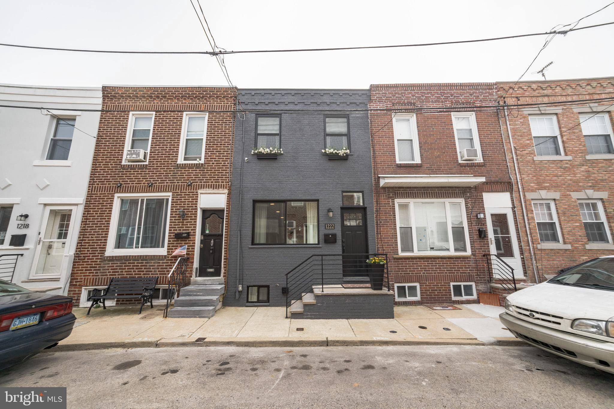 Philadelphia, PA 19148,1222 EMILY ST