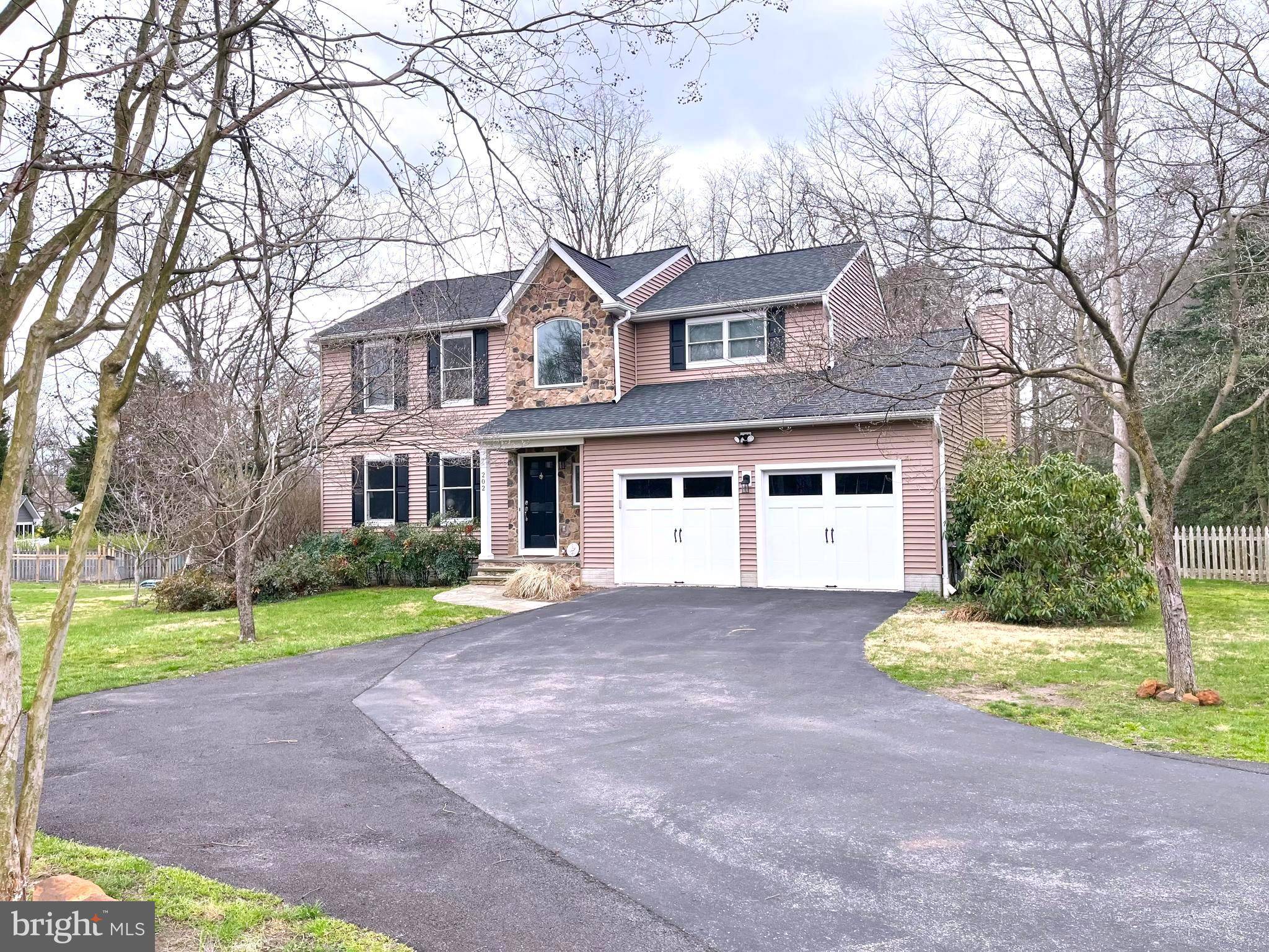 Severna Park, MD 21146,202 BOLDEN CT