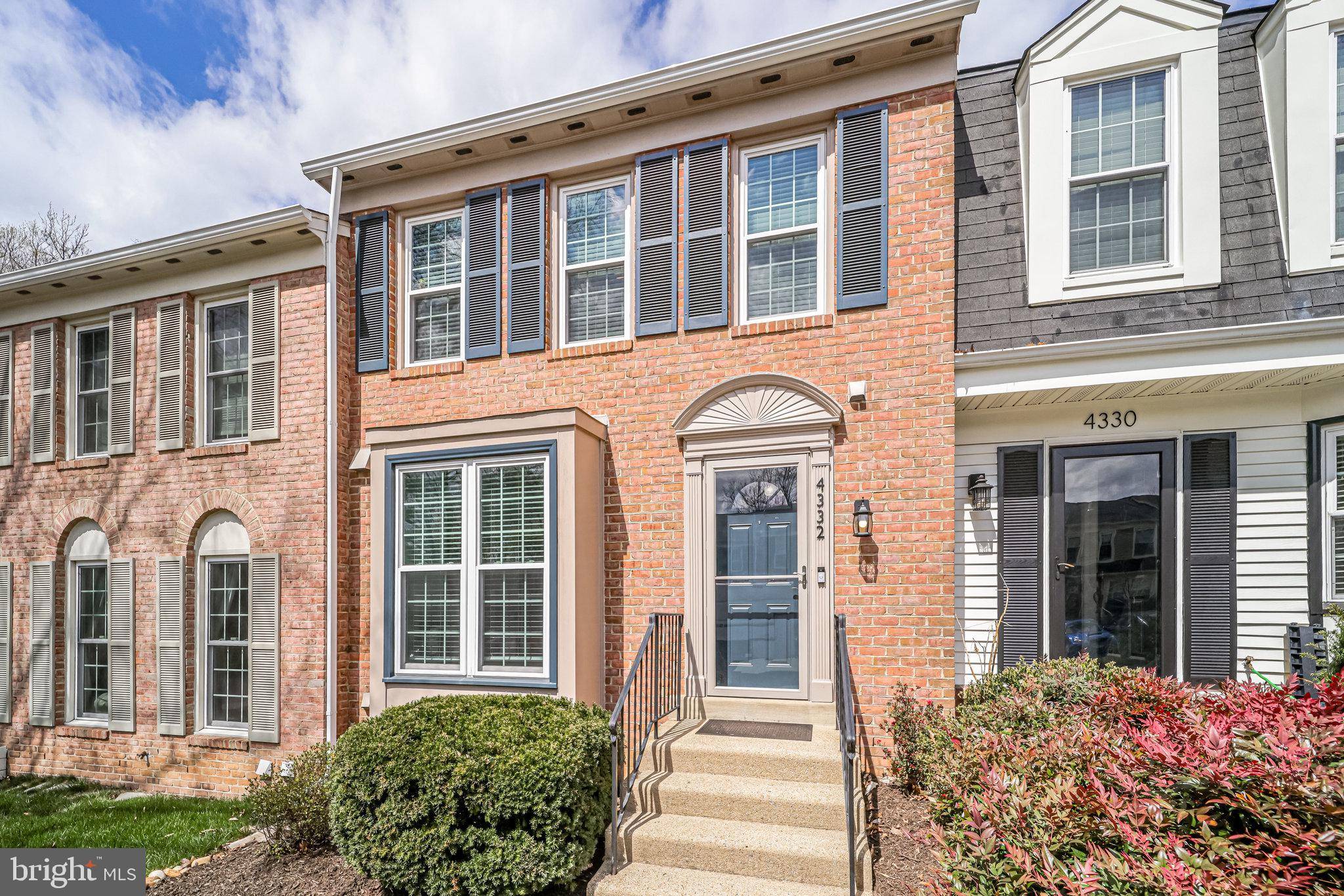 Alexandria, VA 22310,4332 GINGHAM CT