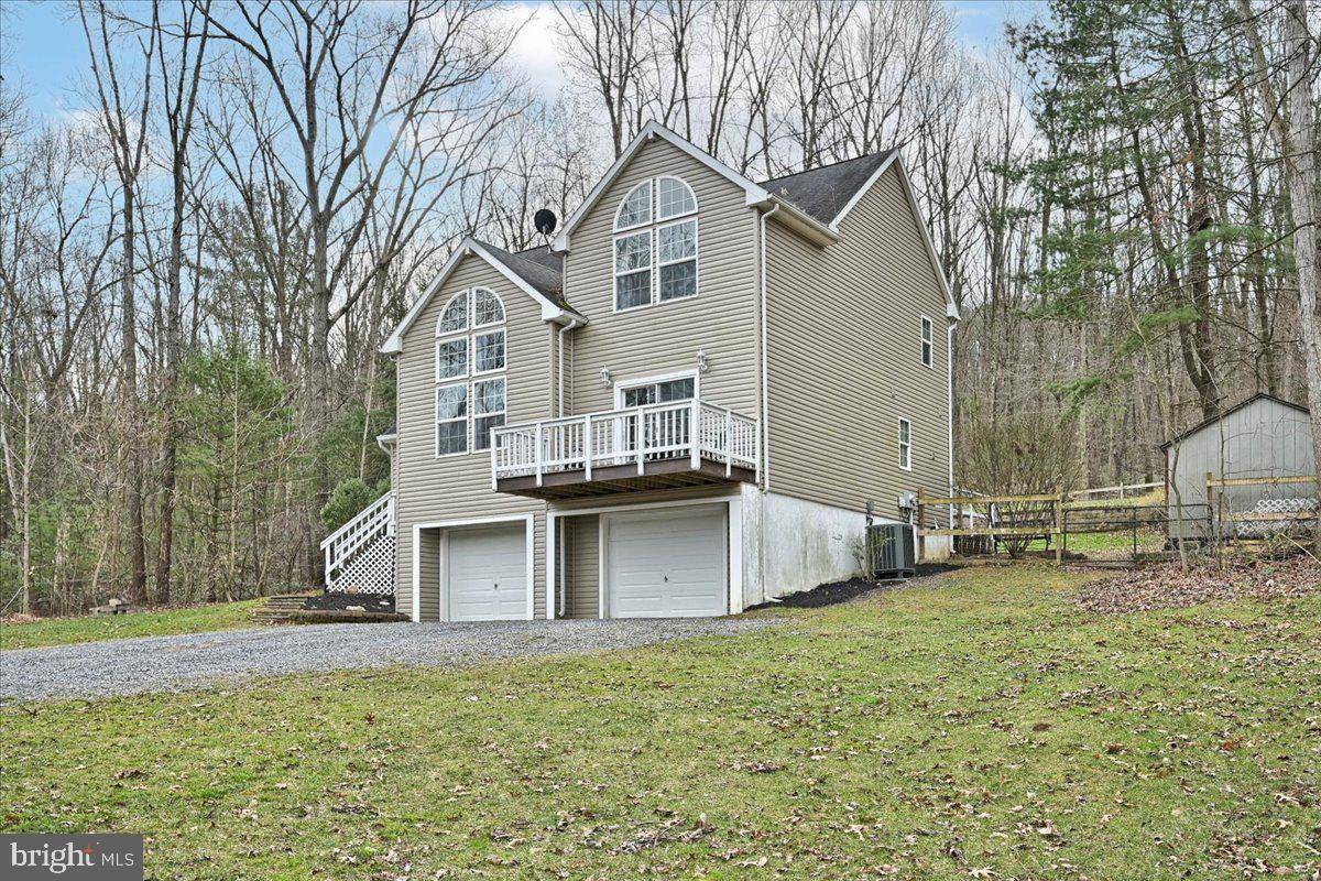 New Bloomfield, PA 17068,901 CLOUSER HOLLOW RD