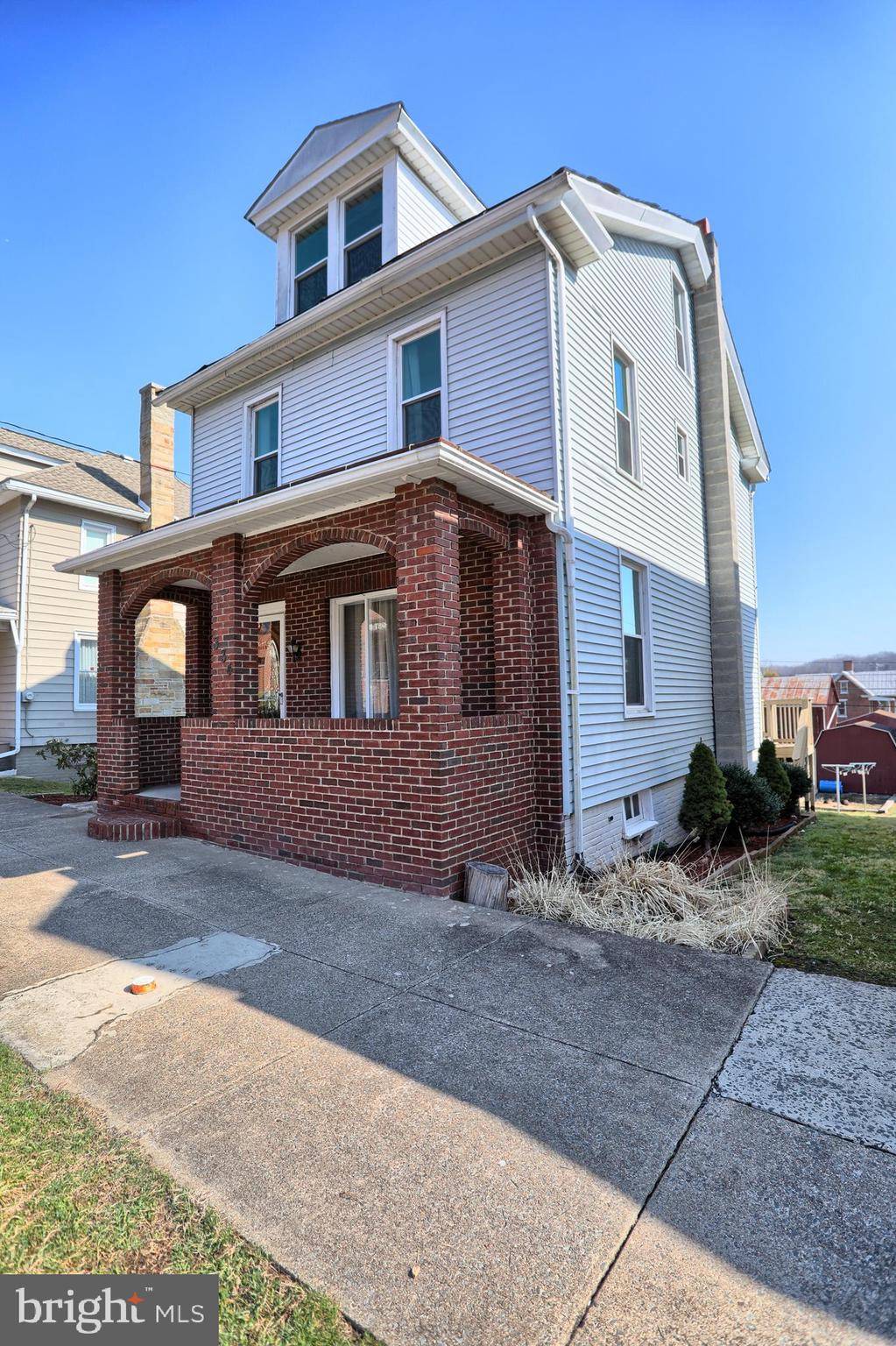 Newport, PA 17074,334 N 5TH ST