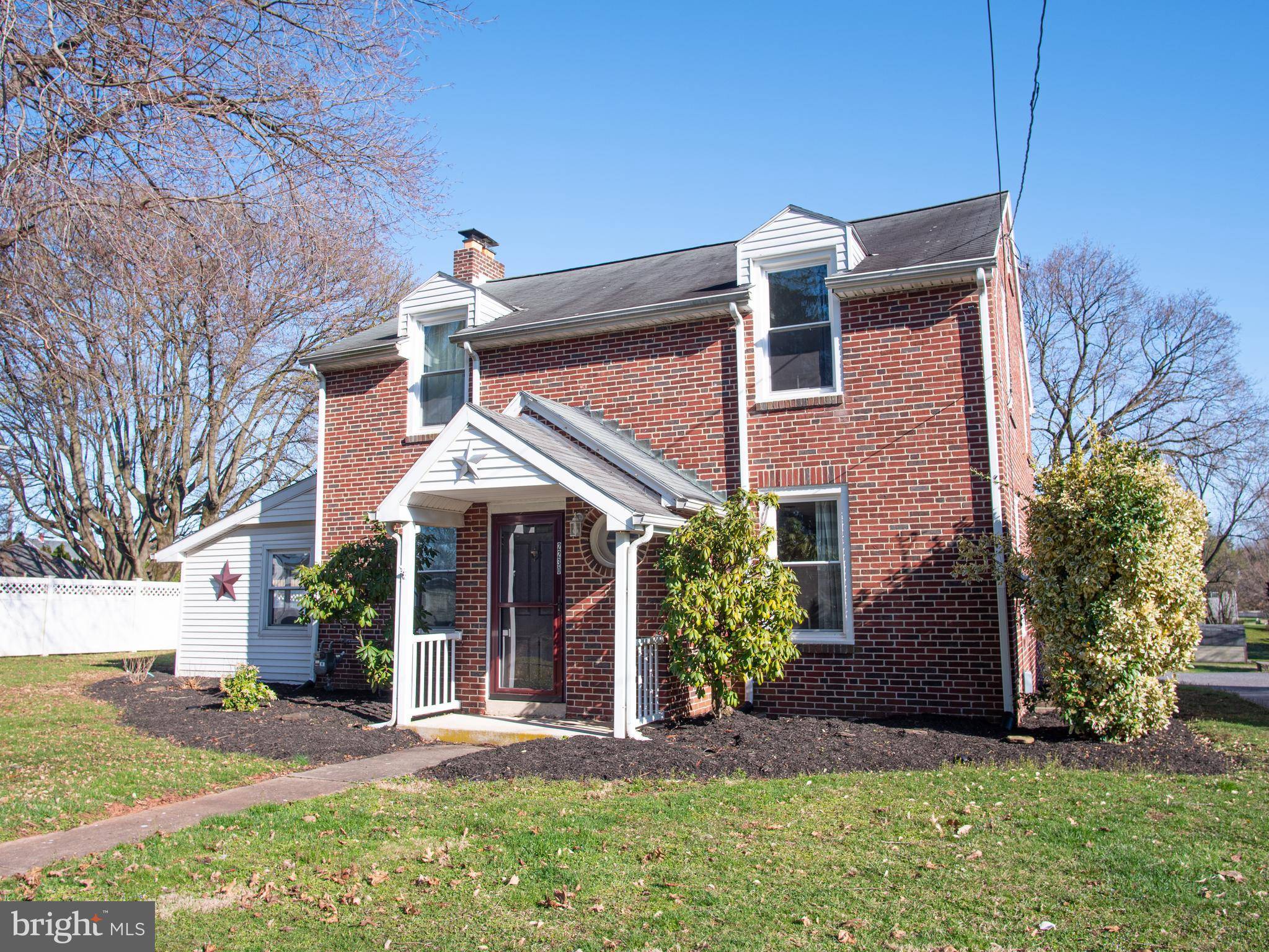 York, PA 17408,2230 SUNSET LN