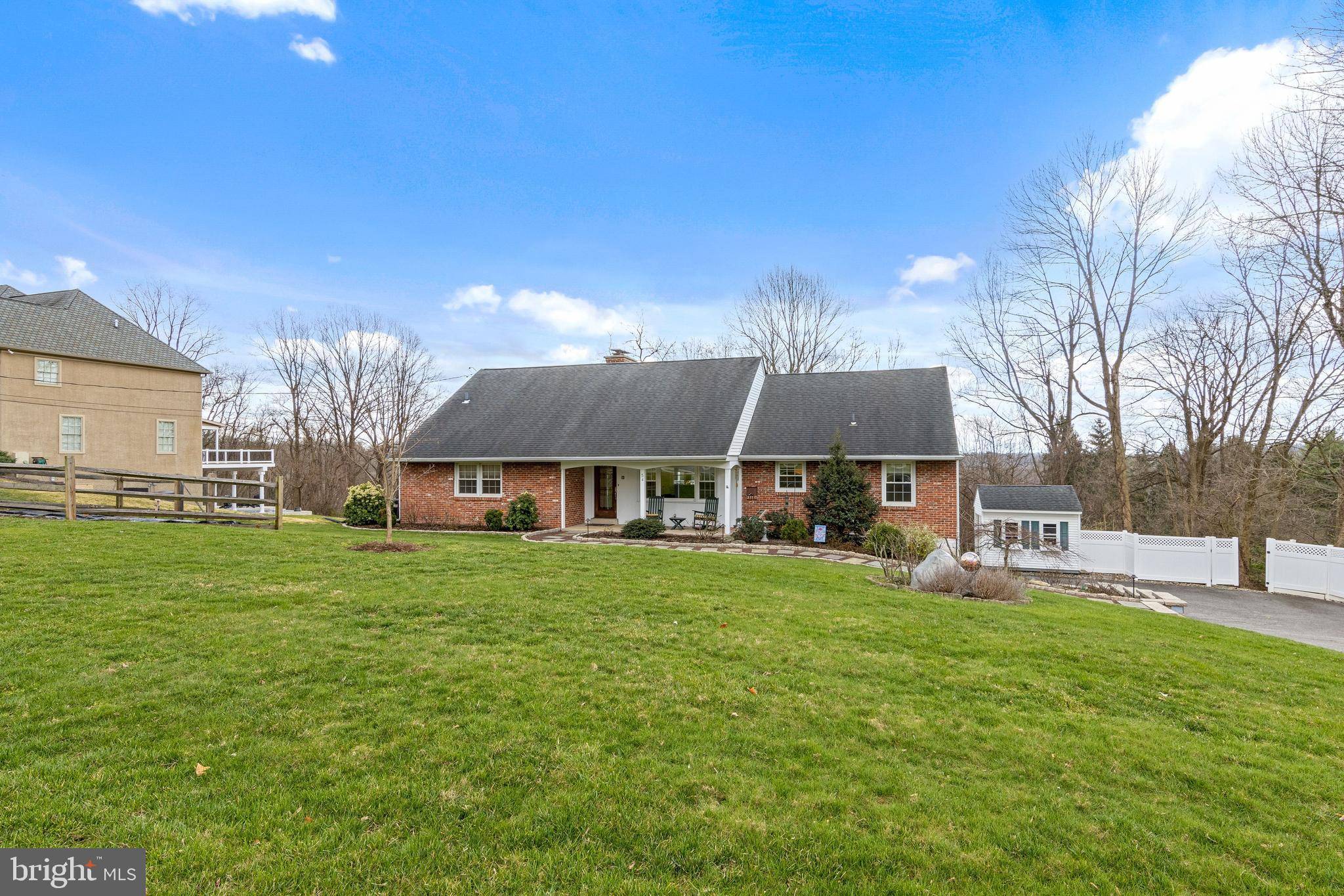 Newtown Square, PA 19073,54 LLANGOLLEN LN