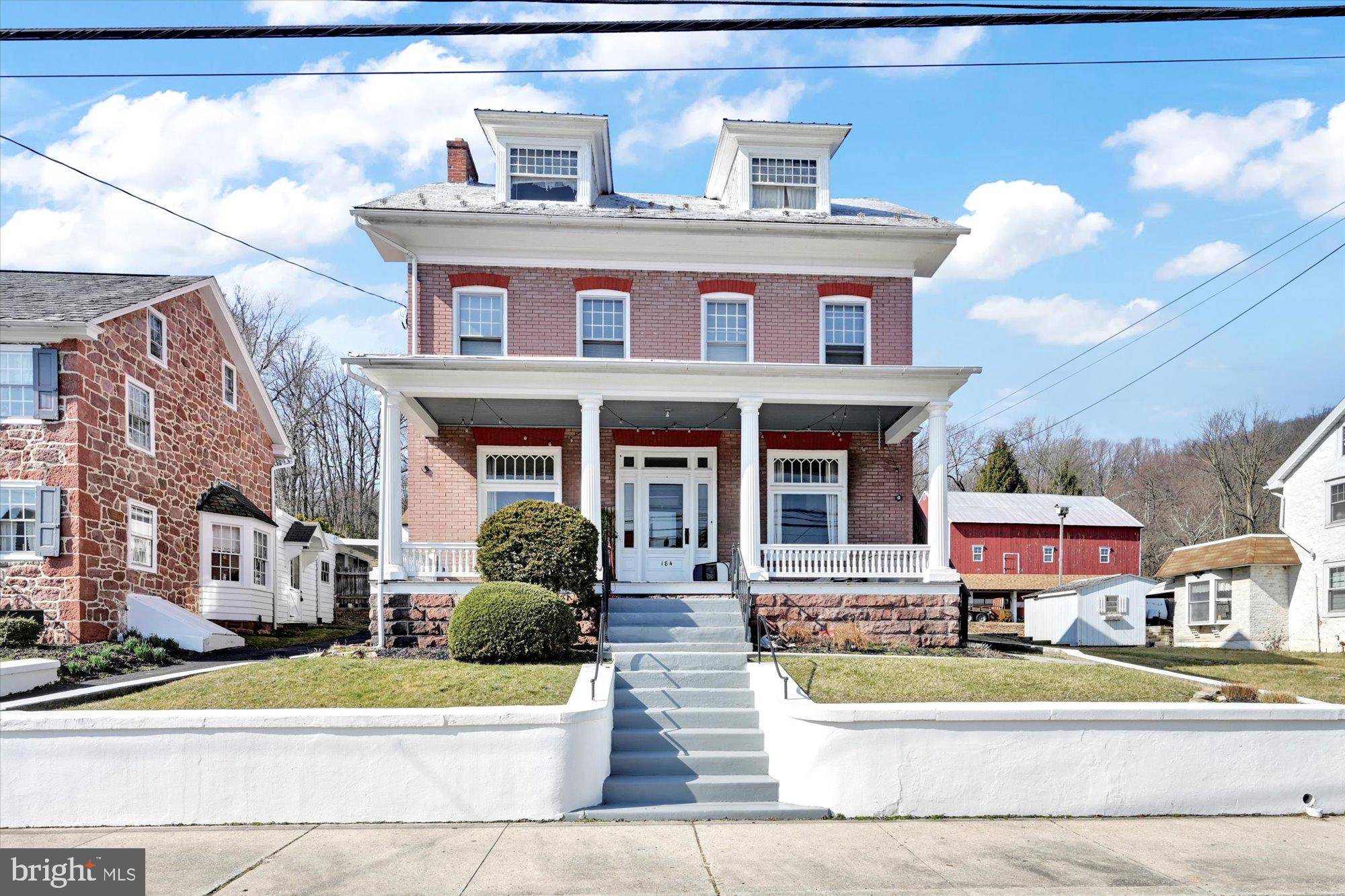 Adamstown, PA 19501,184 E MAIN ST