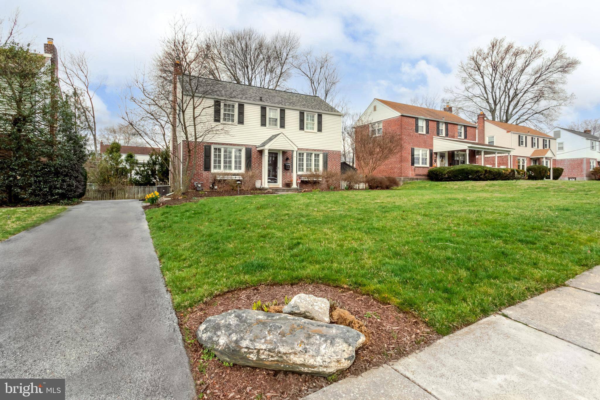 Havertown, PA 19083,410 HEATHERWOOD RD