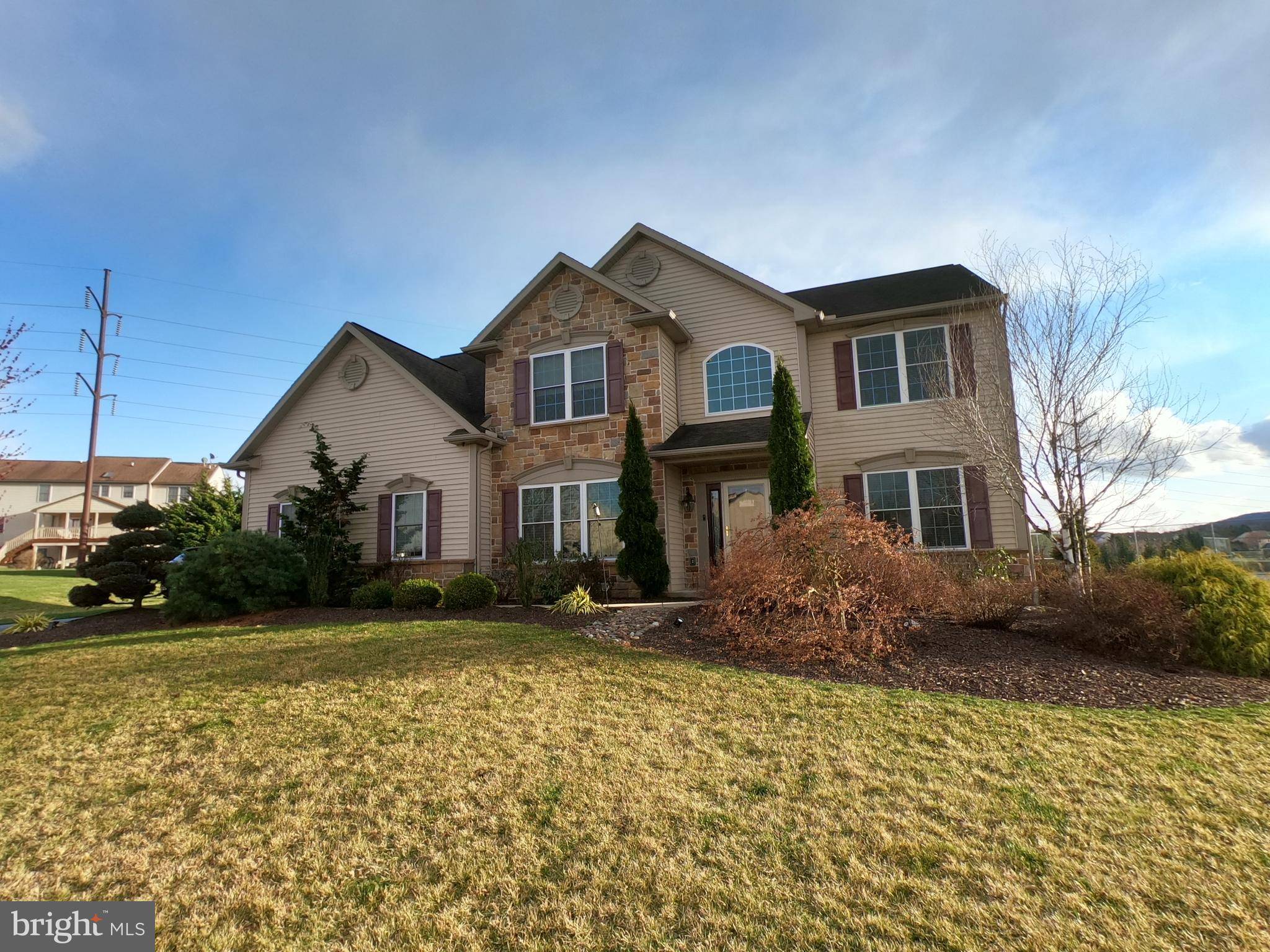 Reading, PA 19608,318 VALLEY CT