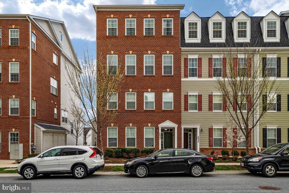 Ellicott City, MD 21043,5933-2 LOGANS WAY #26