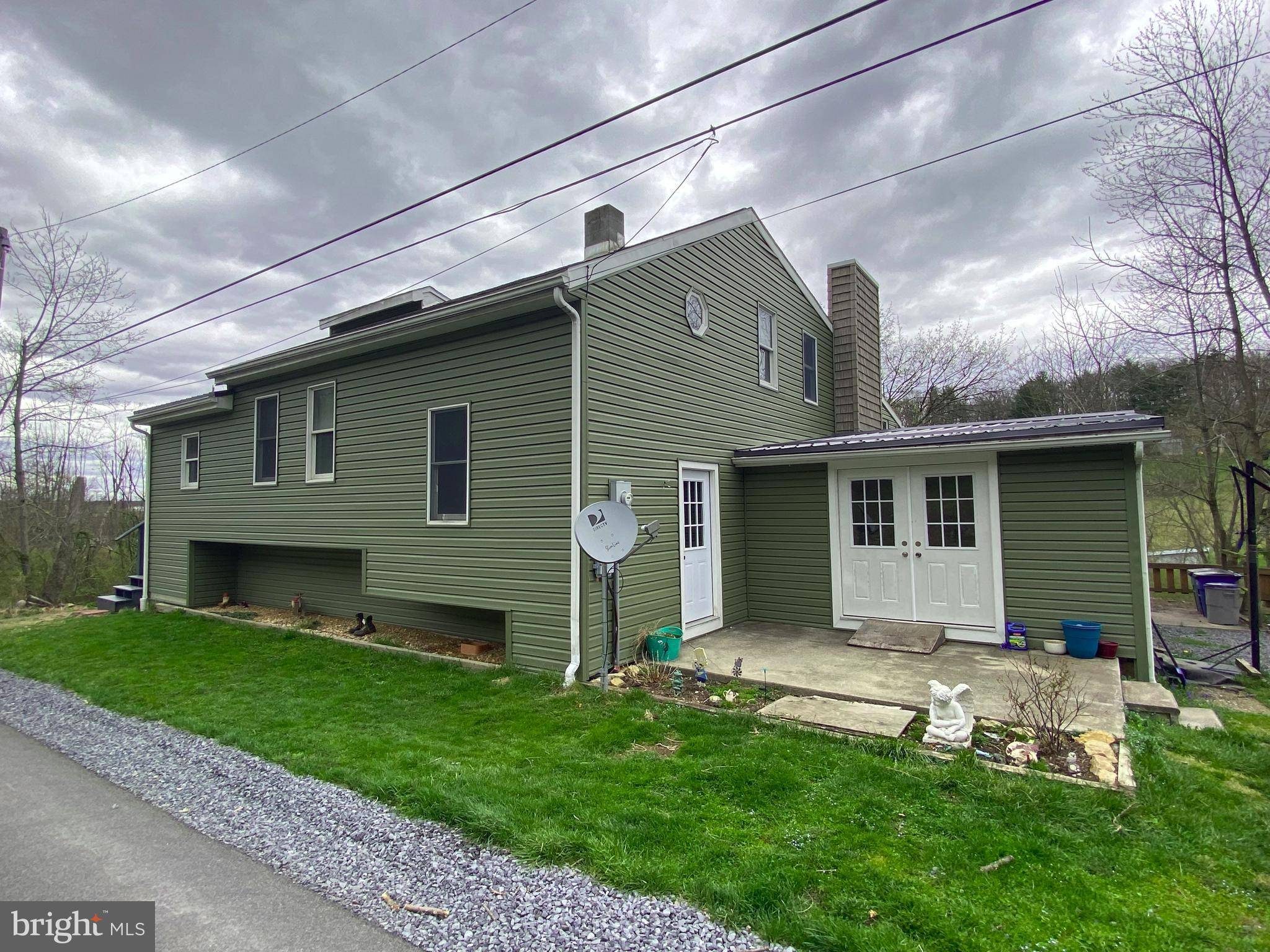 Everett, PA 15537,268 HOLLARS EXTENSION