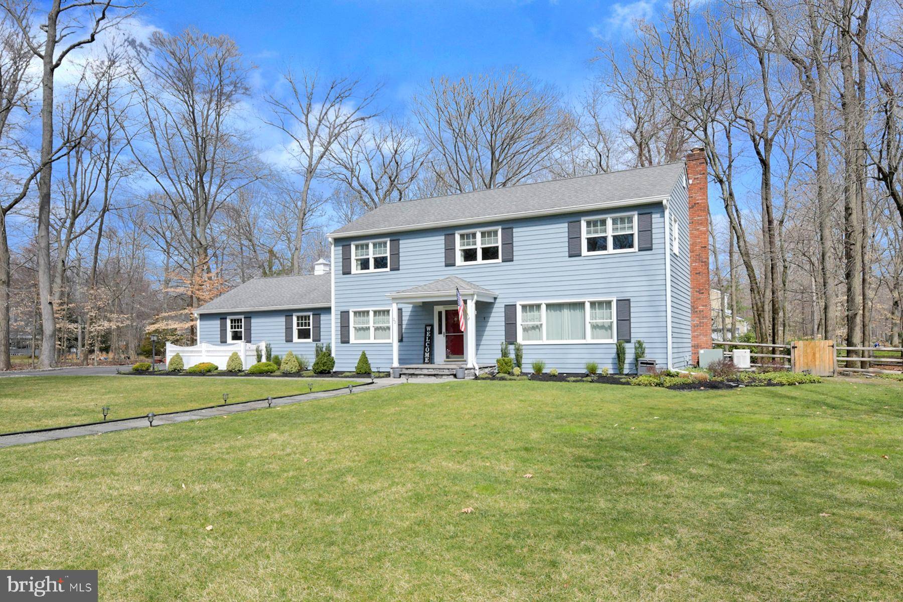 Princeton Junction, NJ 08550,22 LORRIE LN